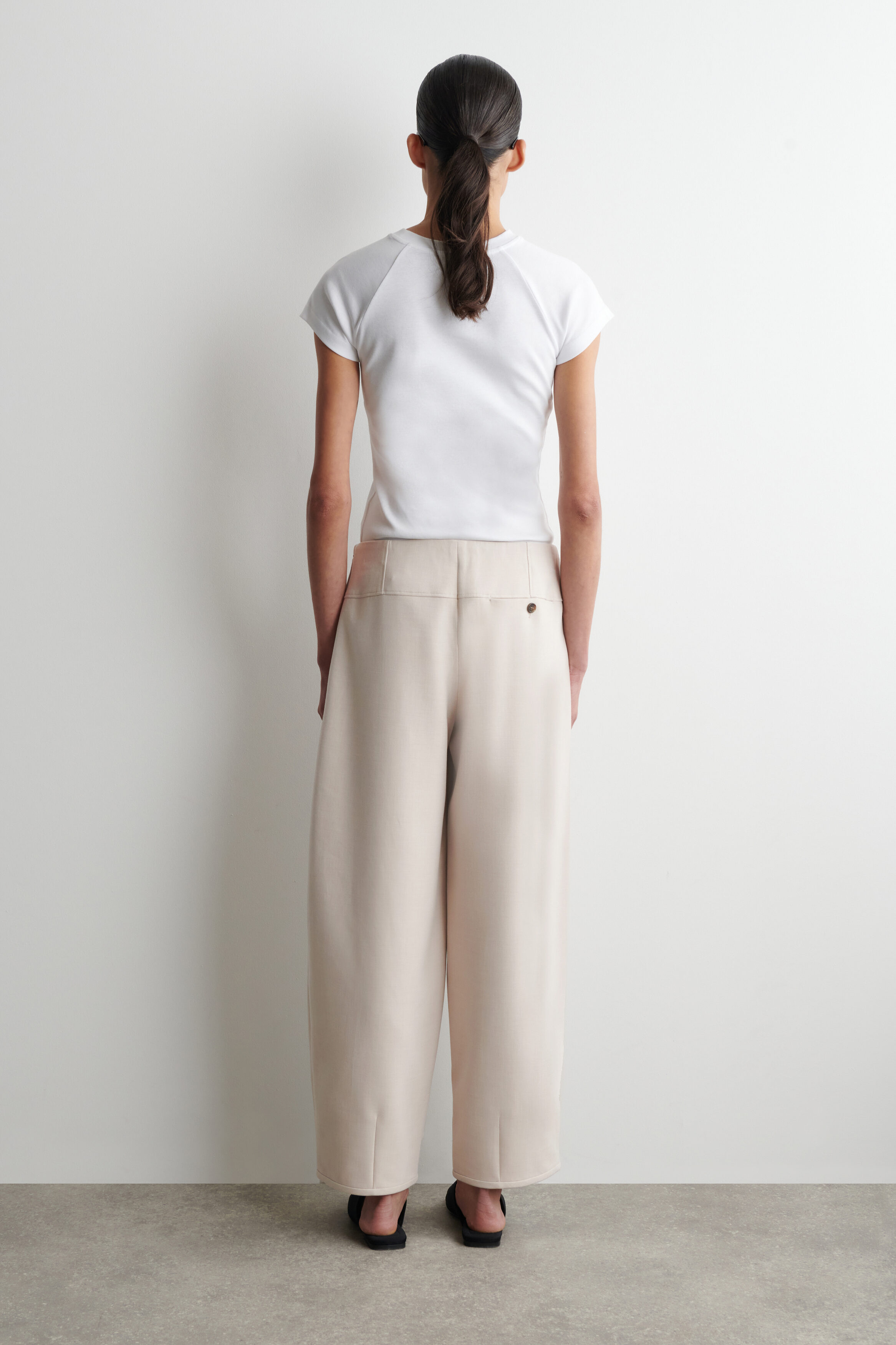 Barrel Leg Trousers | COS CH