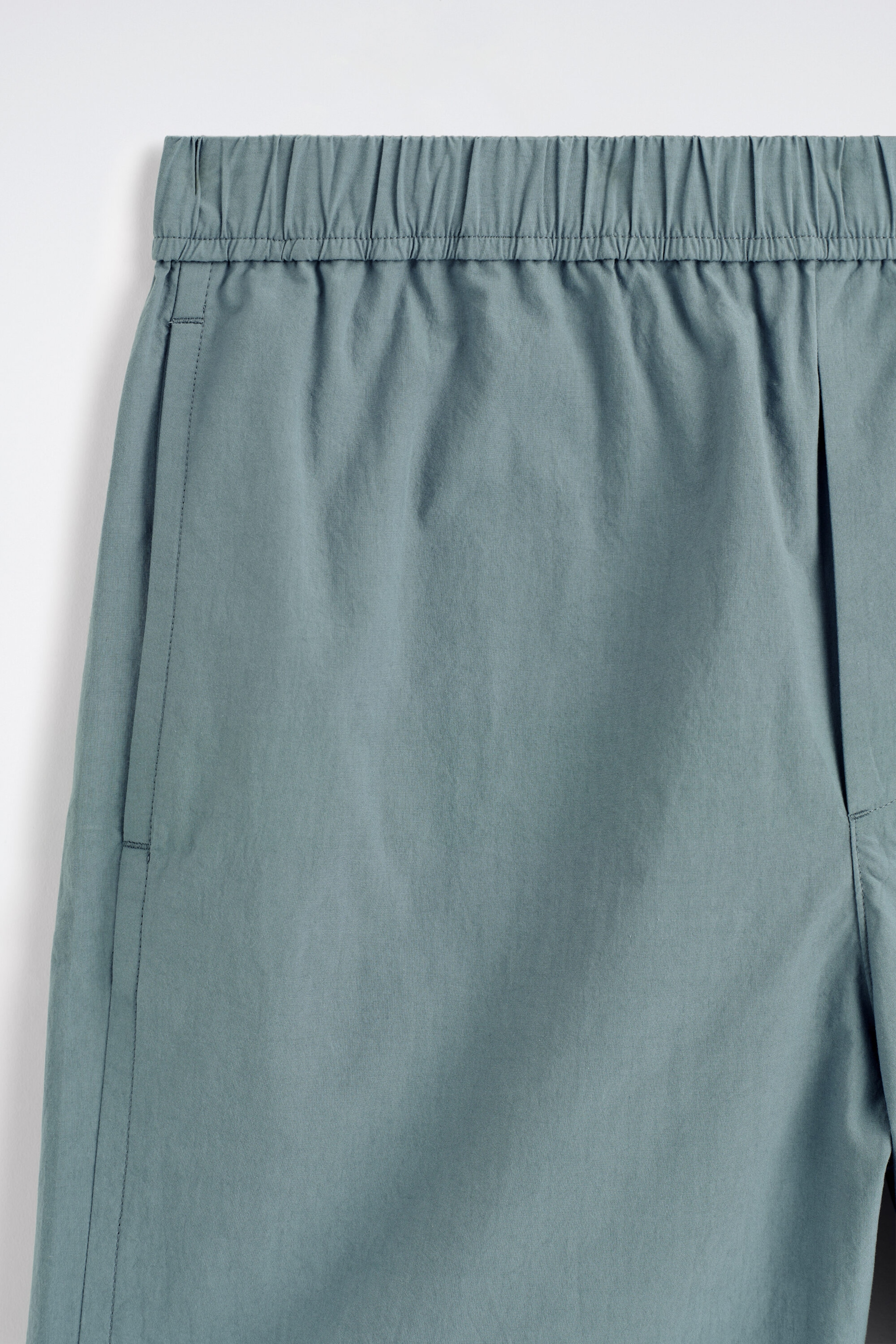 StillMedia/DescriptiveDetail