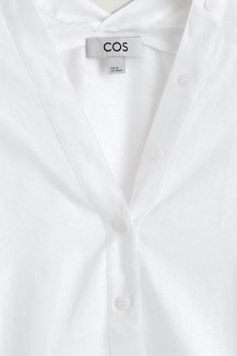 BUTTON-DETAIL LINEN V-NECK SHIRT — WHITE 7