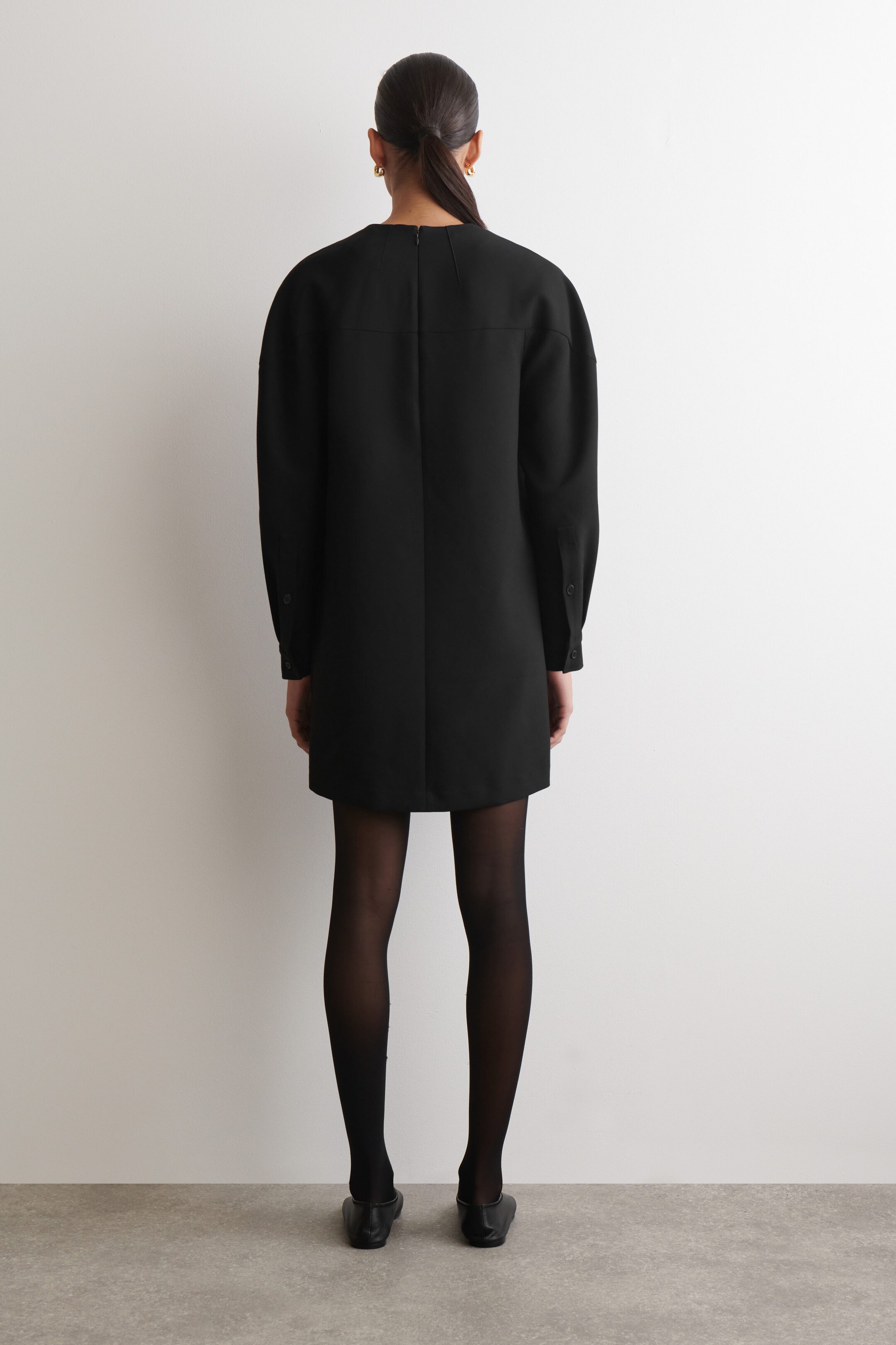 TAILORED LONG-SLEEVED MINI DRESS