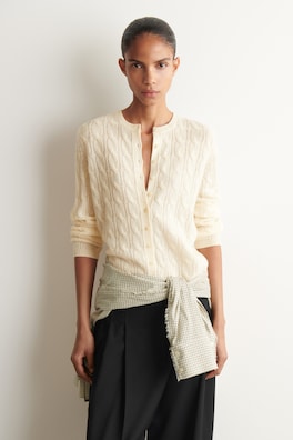 CABLE-KNIT PURE CASHMERE CARDIGAN — IVORY 1