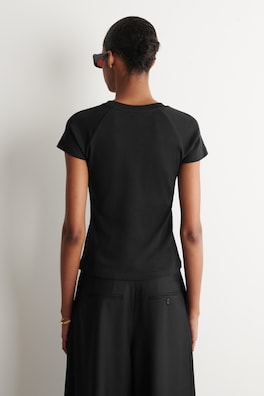 SLIM COTTON RAGLAN T-SHIRT — BLACK 4