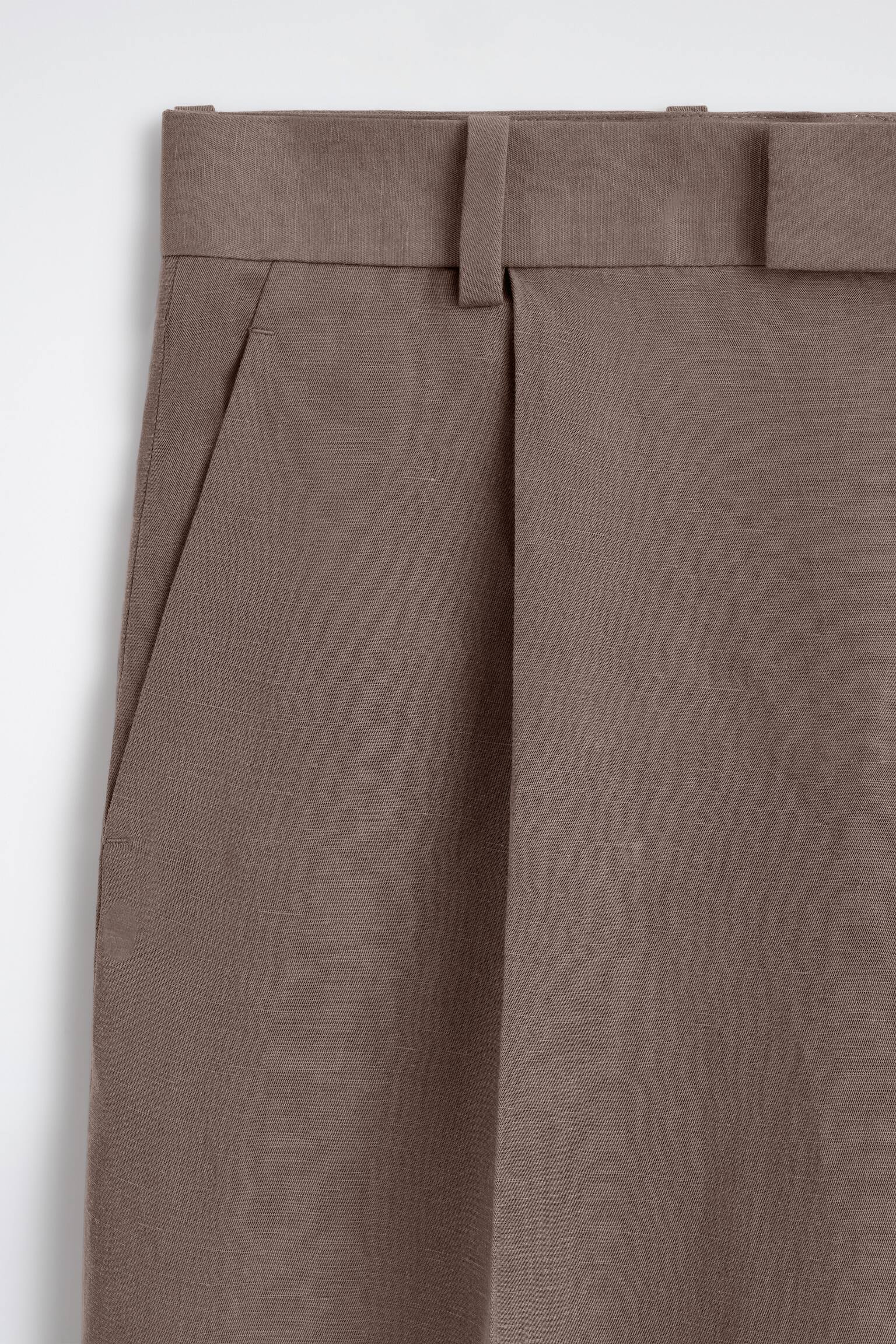 LOCKERE HOSE AUS LEINEN-MIX MIT WEITEM BEIN - BRAUN - 4