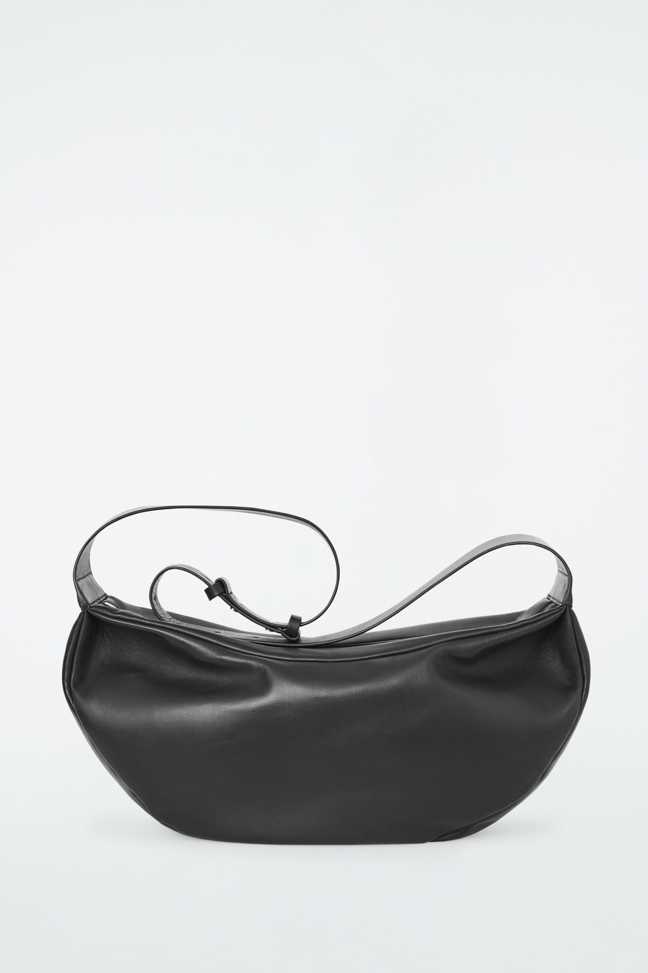 View larger image: SWING OVERSIZED CROSSBODY - LEATHER - BLACK - Ladies | H&M GB 1