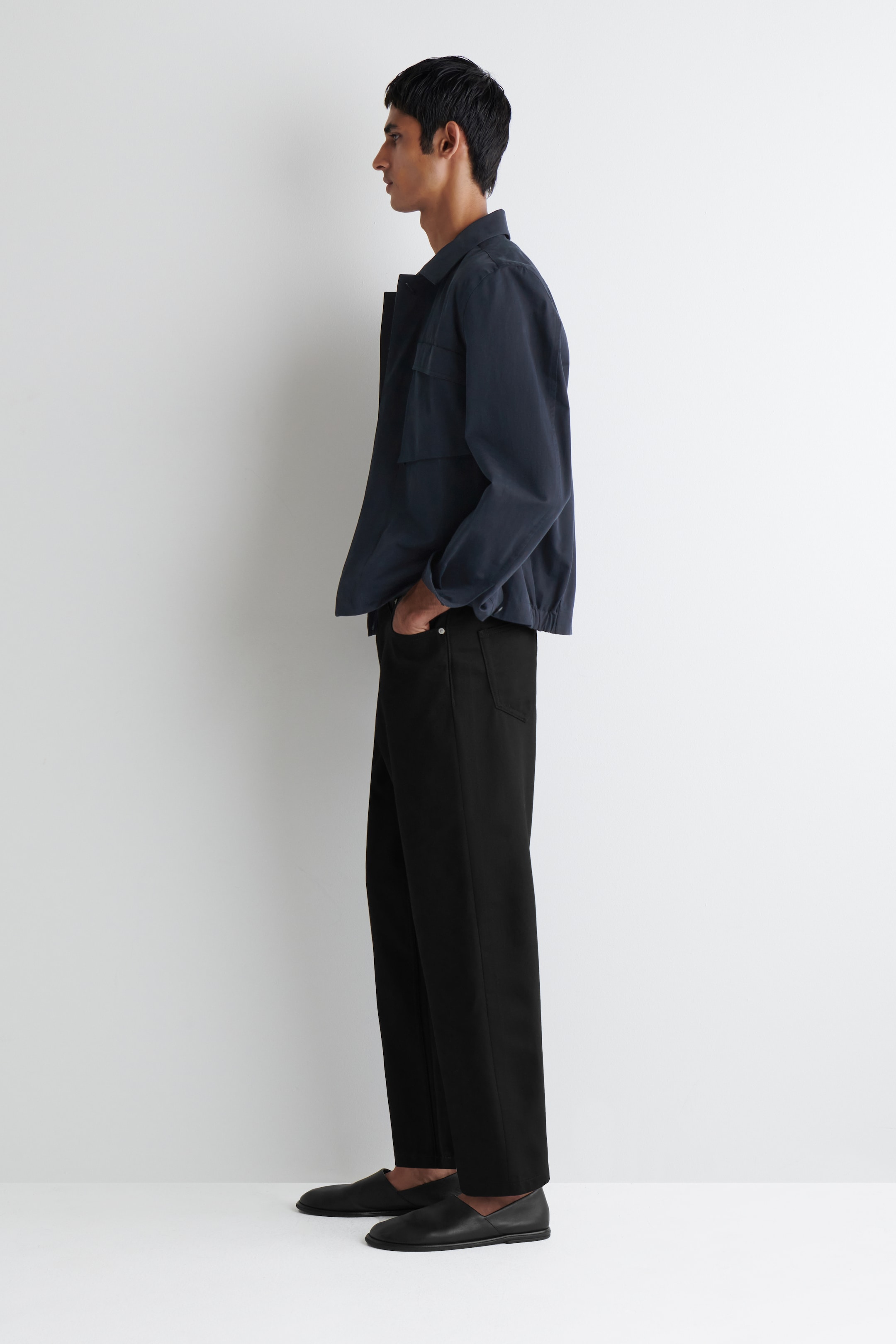 Ver imagen más grande: VAQUEROS DOME DE PERNERAS RECTAS - NEGRO - HOMBRE | H&M ES 3