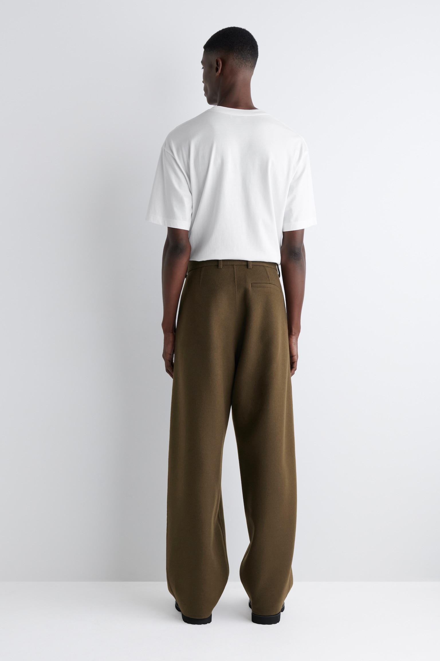 PANTALÓN DE LANA CON PIERNA ANCHA - MARRÓN/GRIS MARENGO - 5