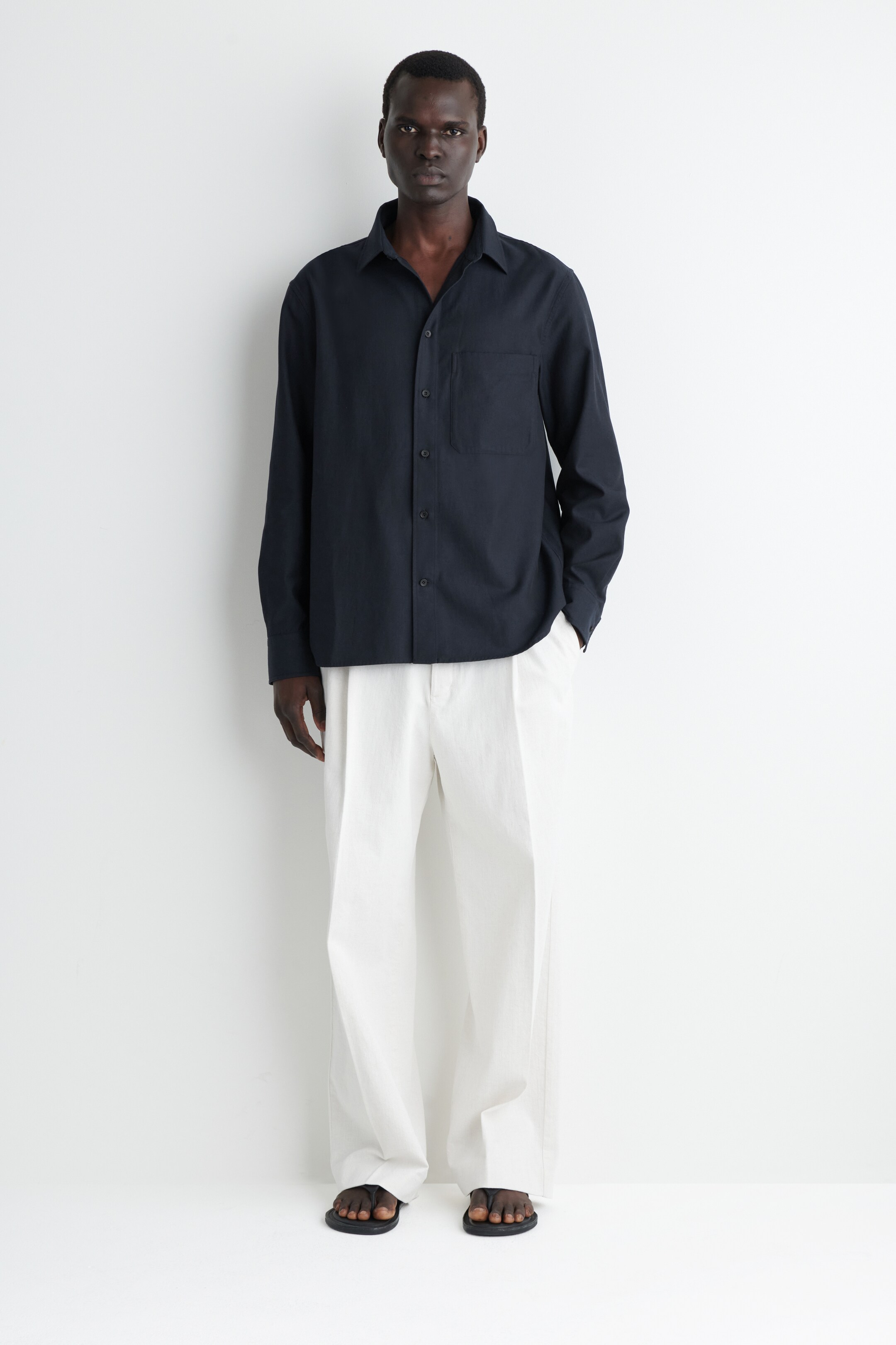 Größeres Bild anzeigen: LOCKERES HEMD AUS TWILL - NAVYBLAU - Men | H&M AT 2