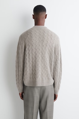 CABLE-KNIT PURE CASHMERE CREW-NECK SWEATER — BEIGE 4