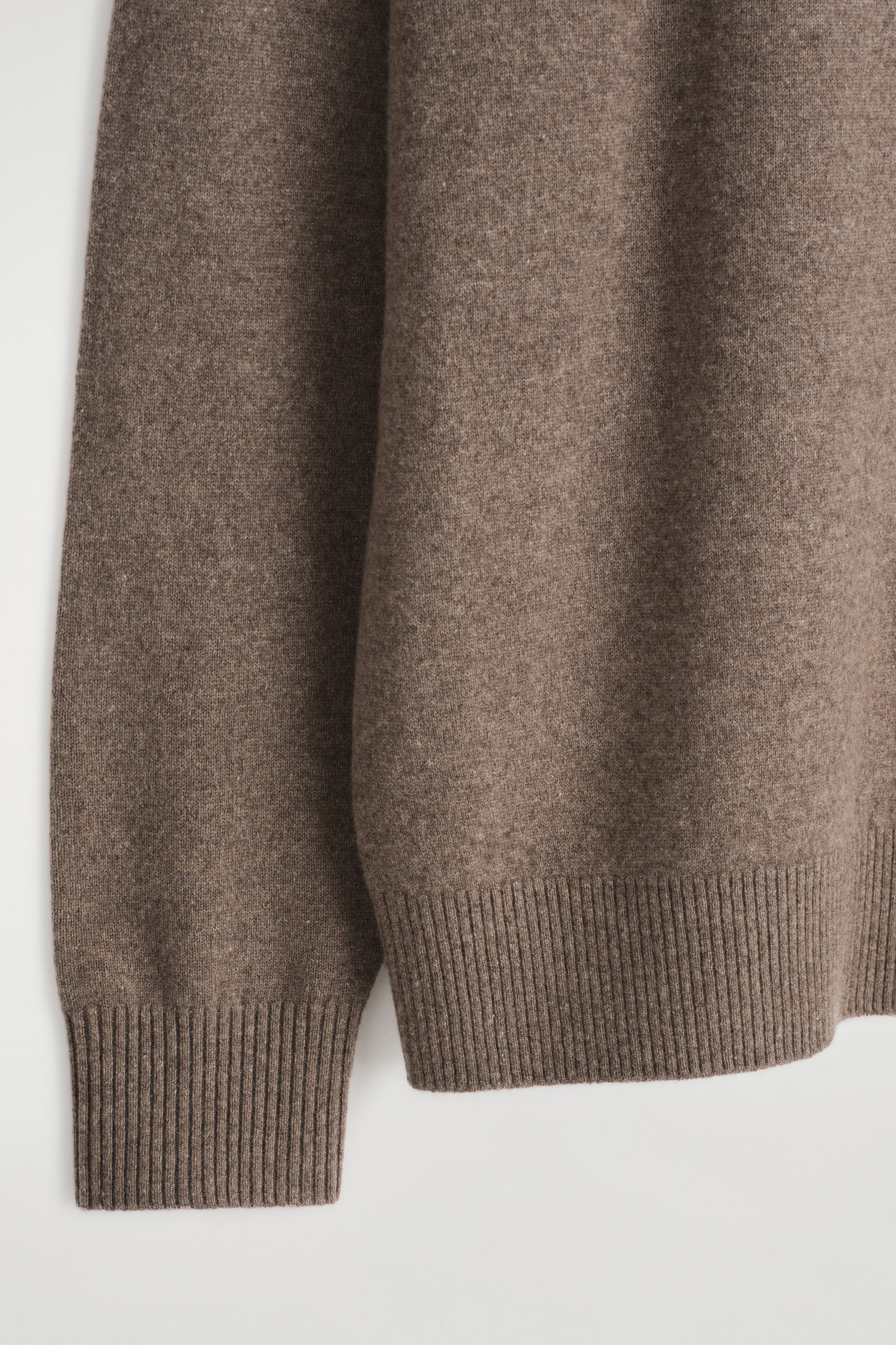 StillMedia/DescriptiveDetail