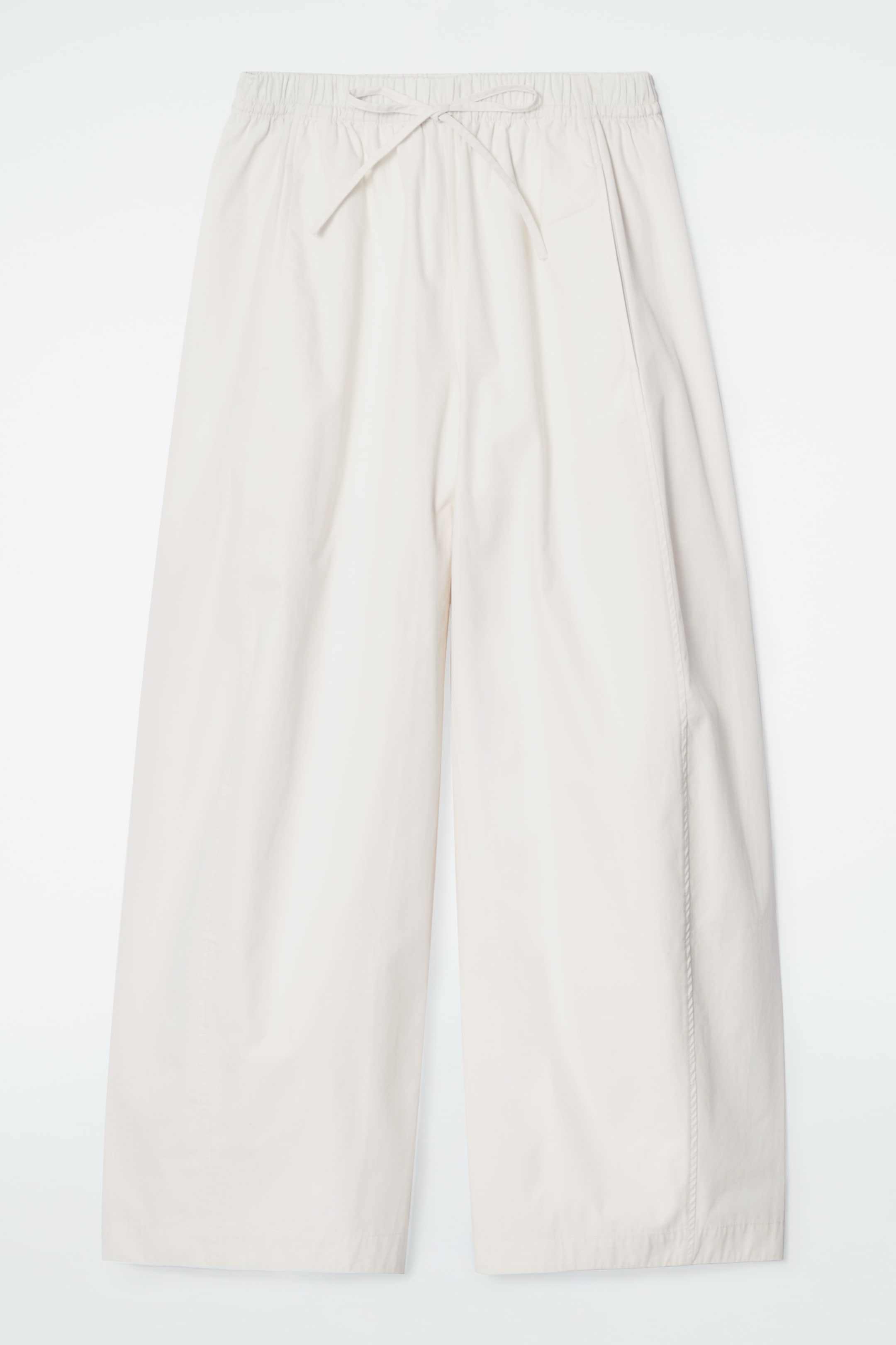 Visa större bild: VIDA BYXOR MED RESÅR I MIDJAN - BENVIT - DAM | H&M SE 5
