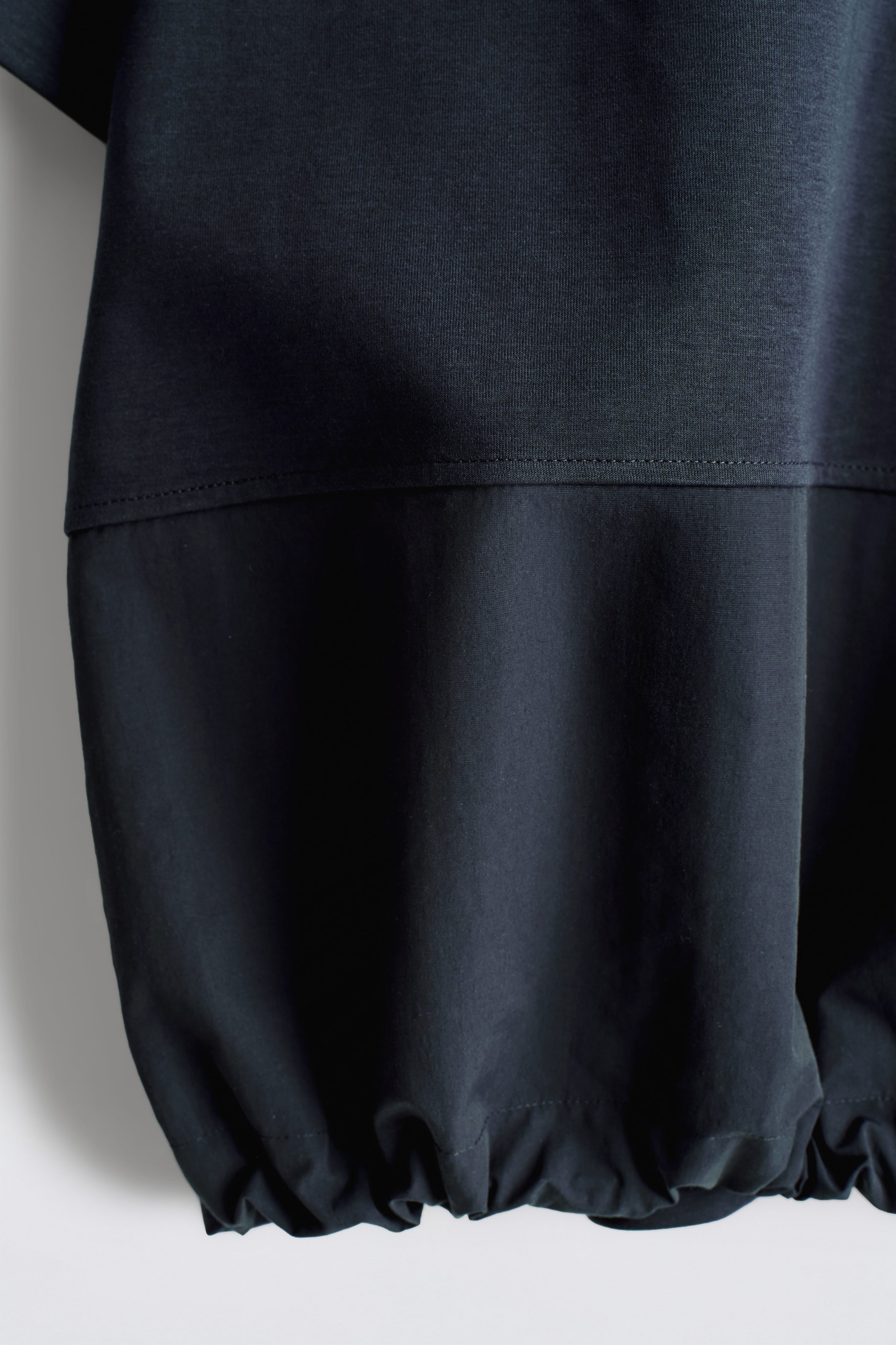 StillMedia/DescriptiveDetail