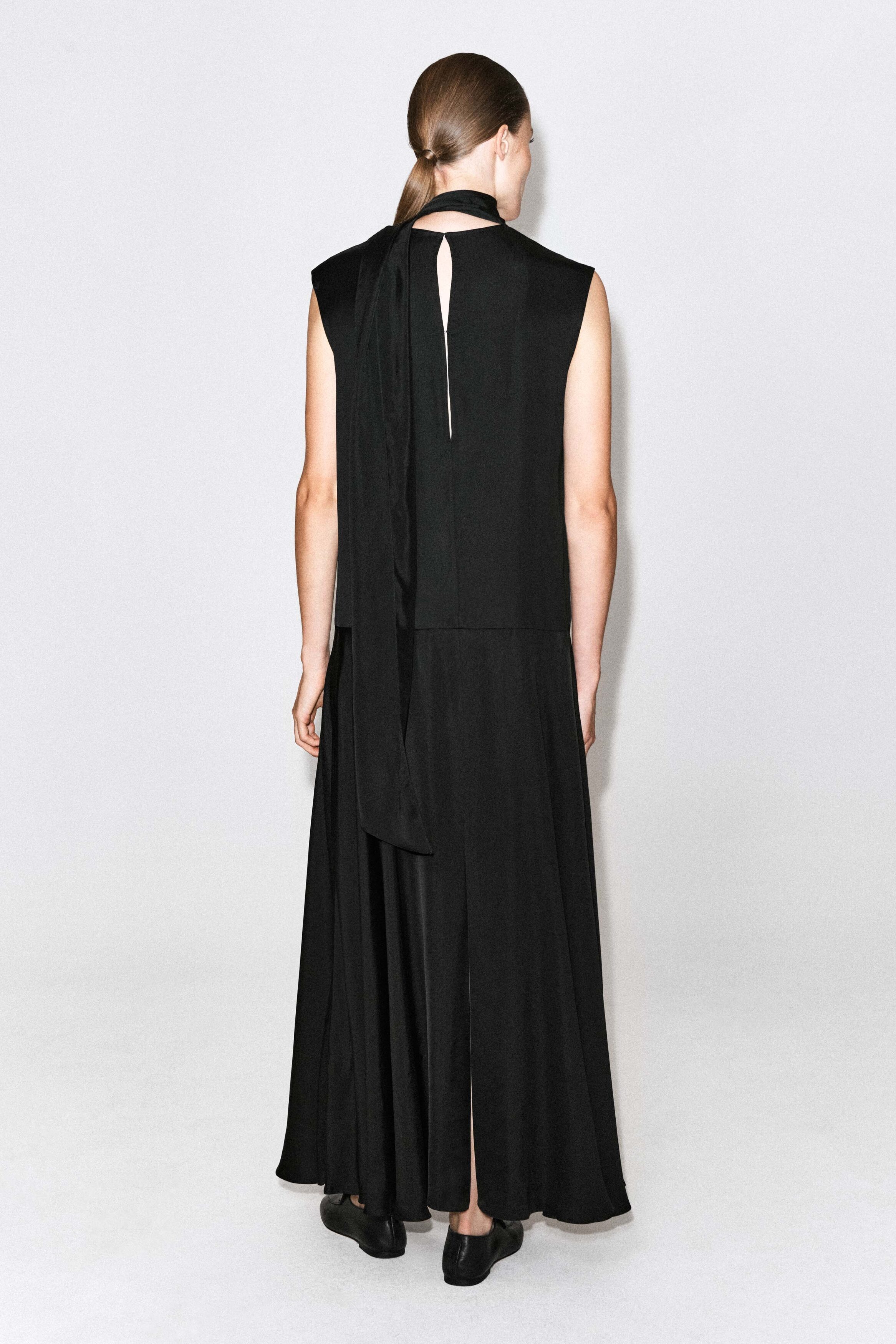 SCARF-DETAIL SATIN MAXI DRESS - thumbnail 4