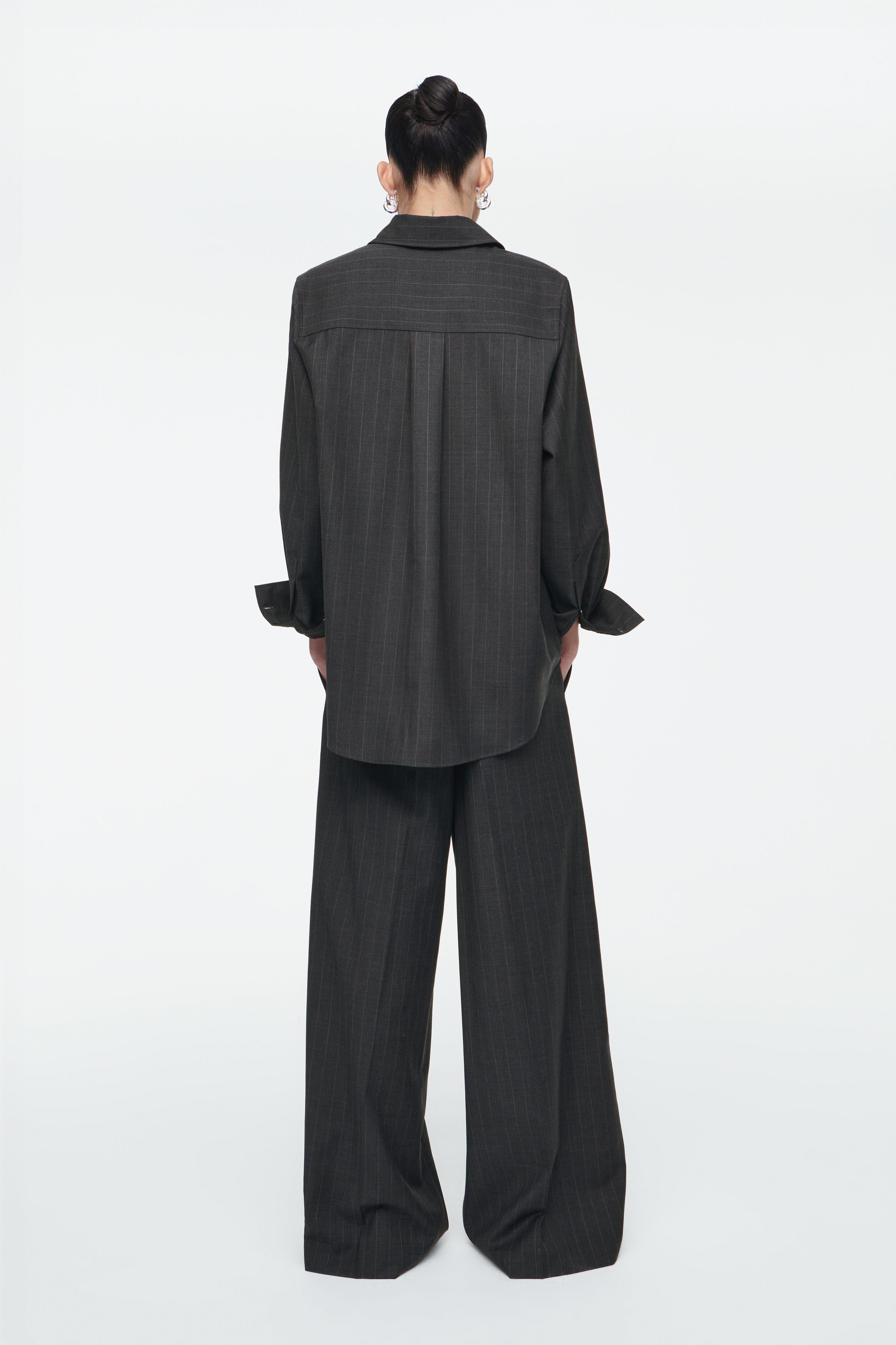 パンツ GREY STRIPE WIDE STRAIGHT SLACKS 2722P Wide-leg Pants - Gray/herringbone-patterned - Ladies | H&M US