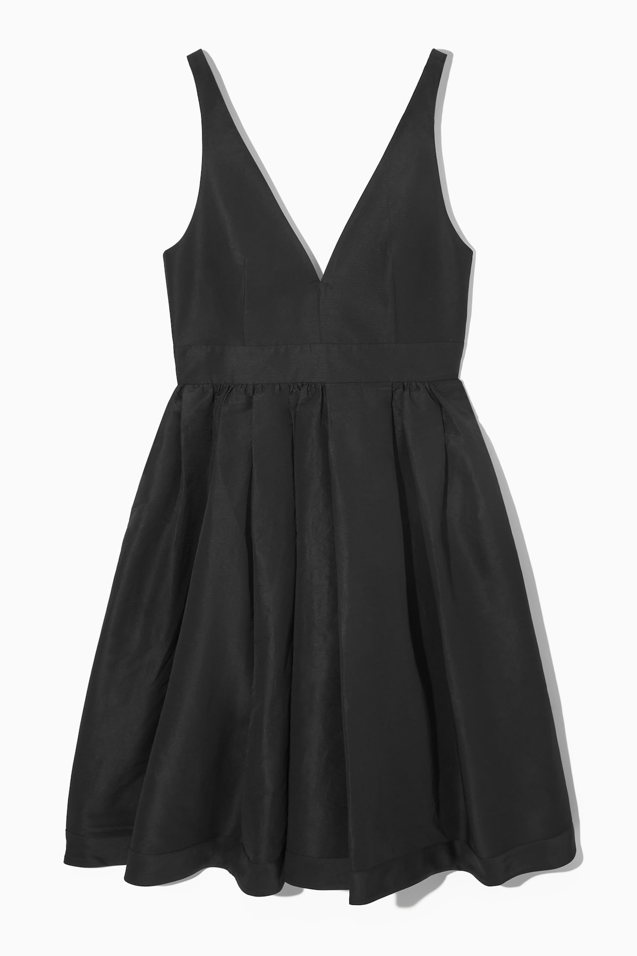 DEEP V-NECK DRESS - BLACK