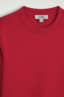 CLEAN CUT LONG-SLEEVED T-SHIRT — RED 7