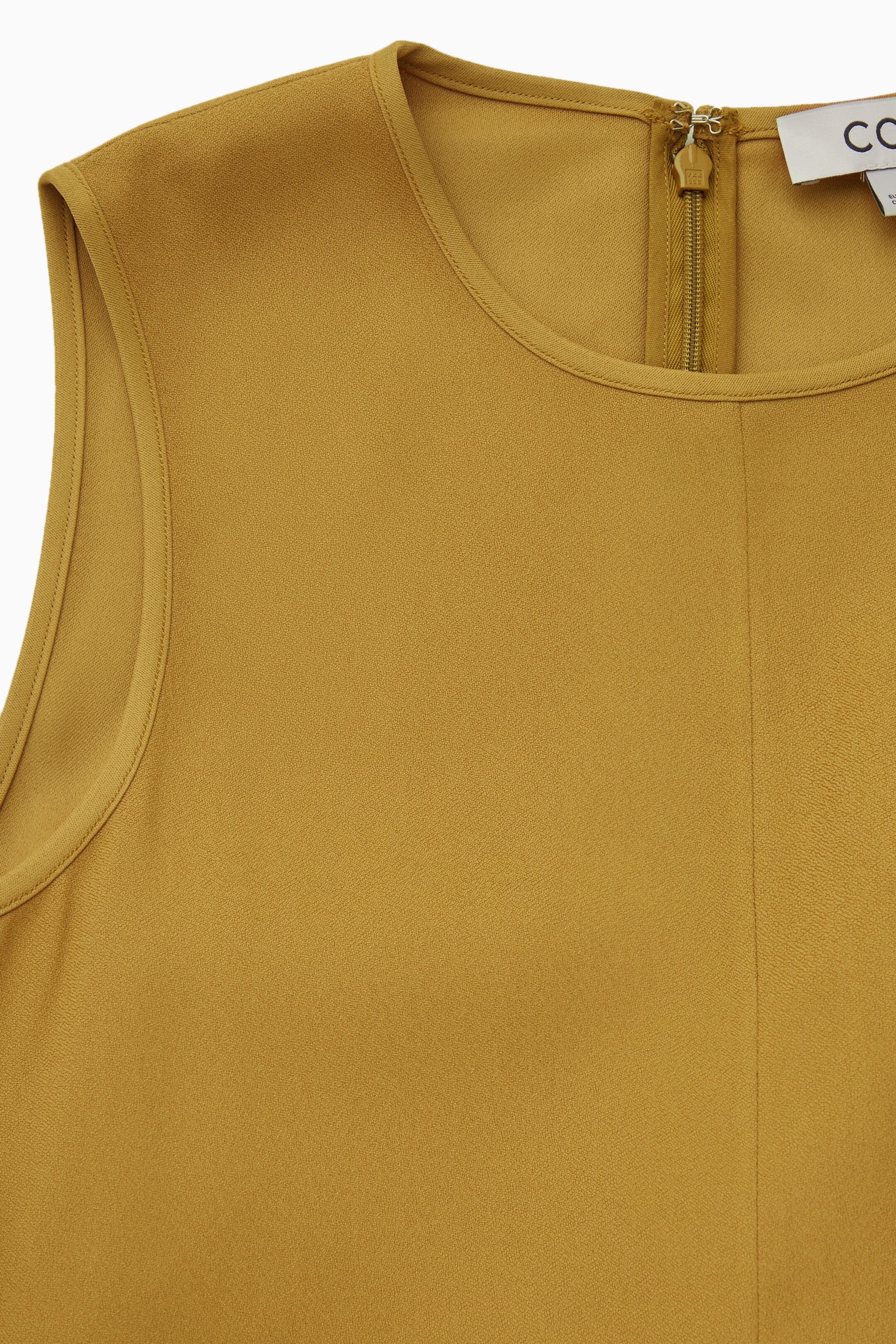 StillMedia/DescriptiveDetail