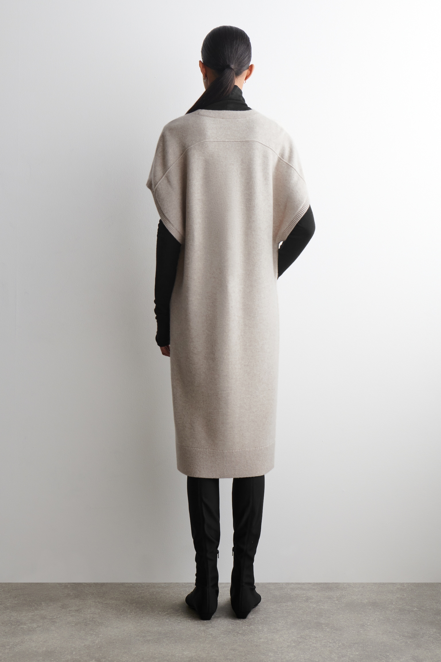 RONDGEMAAKTE WOL LANGER VEST - BEIGE MÉLANGE - 5