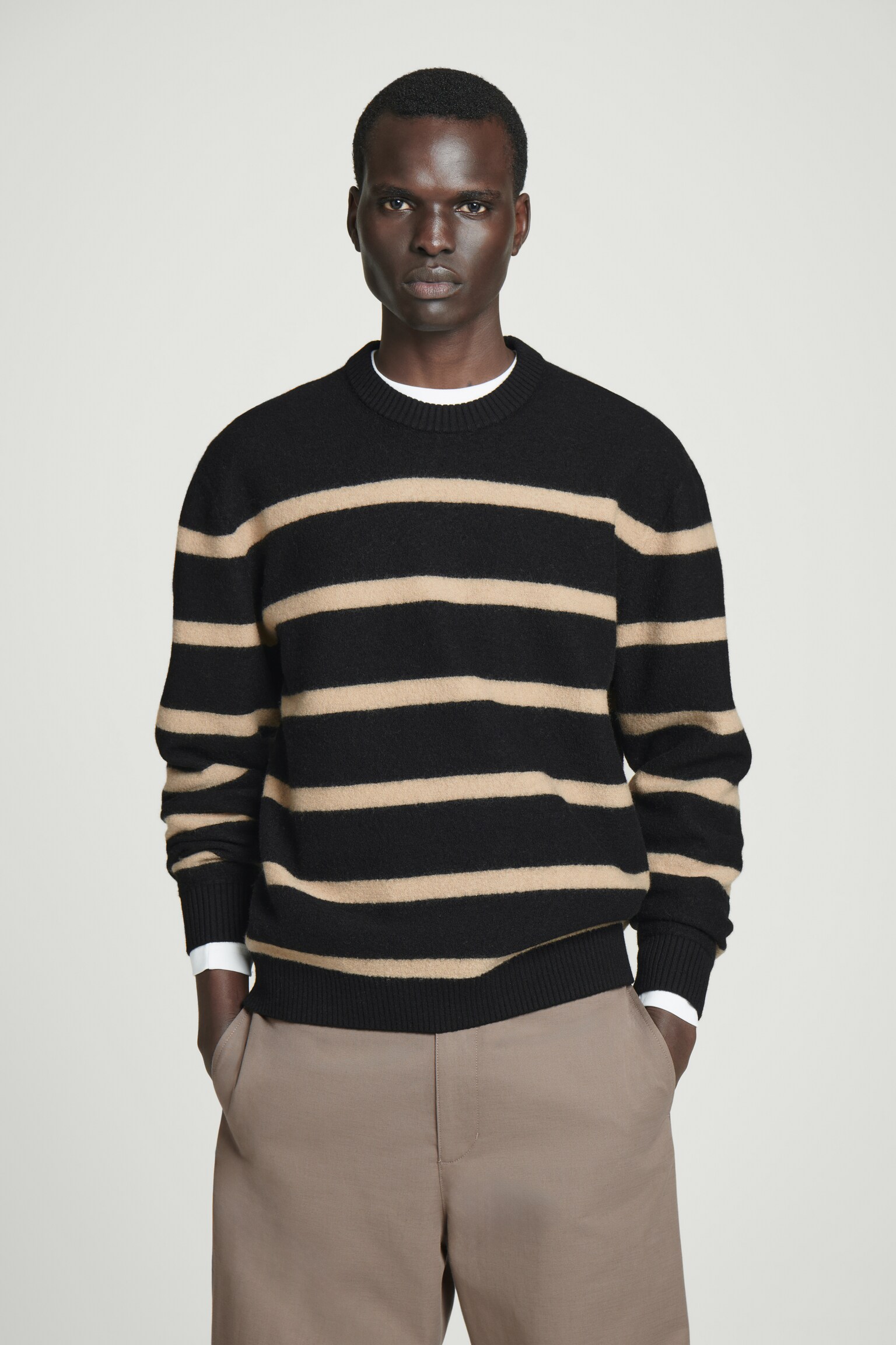 PULL À COL RAS-DU-COU EN LAINE BOUILLIE - NOIR / BEIGE / RAYURES/NOIR/ÉCRU - 1