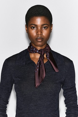 GEOMETRIC-PRINT MULBERRY SILK SCARF — BURGUNDY / BLUE 1