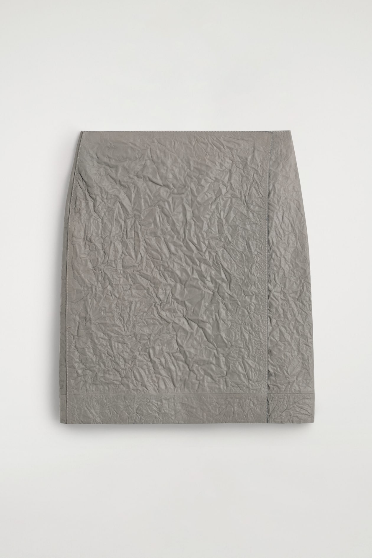 TEXTURED-LEATHER WRAP SKIRT — DOVE GRAY