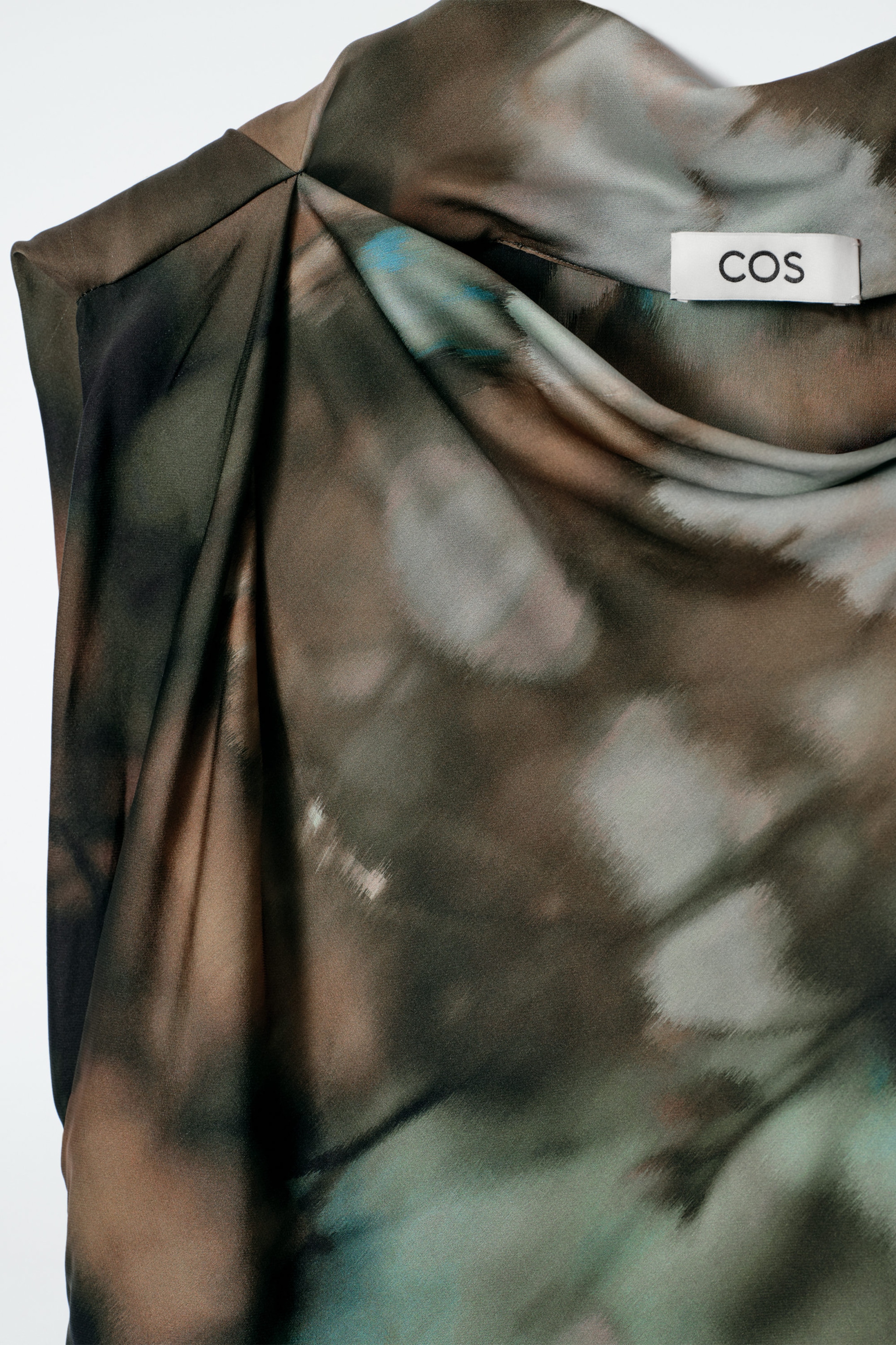 StillMedia/DescriptiveDetail