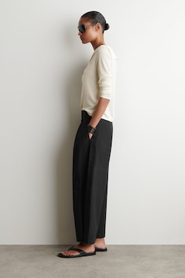 PLEATED COTTON TAPERED UTILITY PANTS — BLACK 3