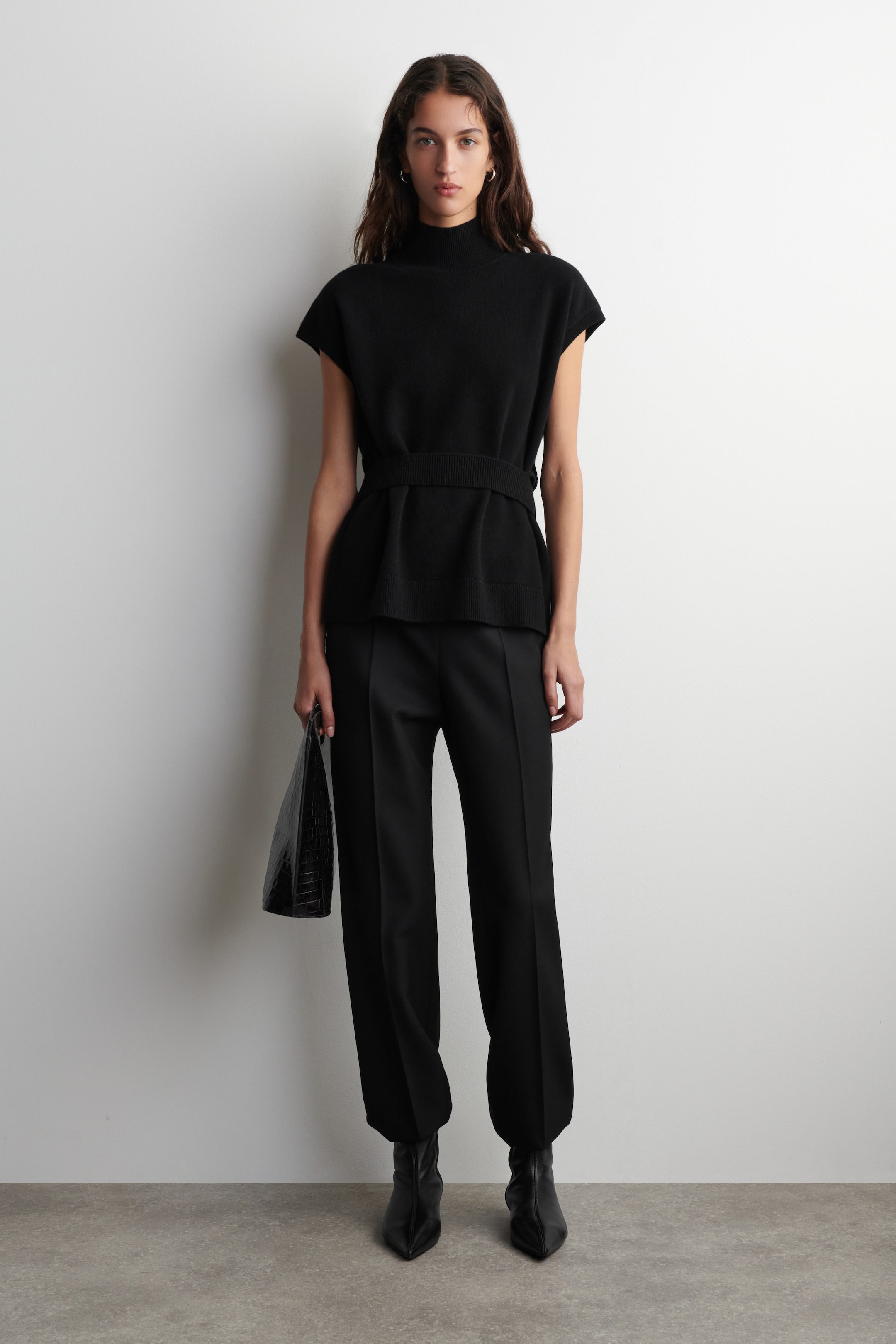 BELT-DETAIL FUNNEL-NECK WOOL VEST