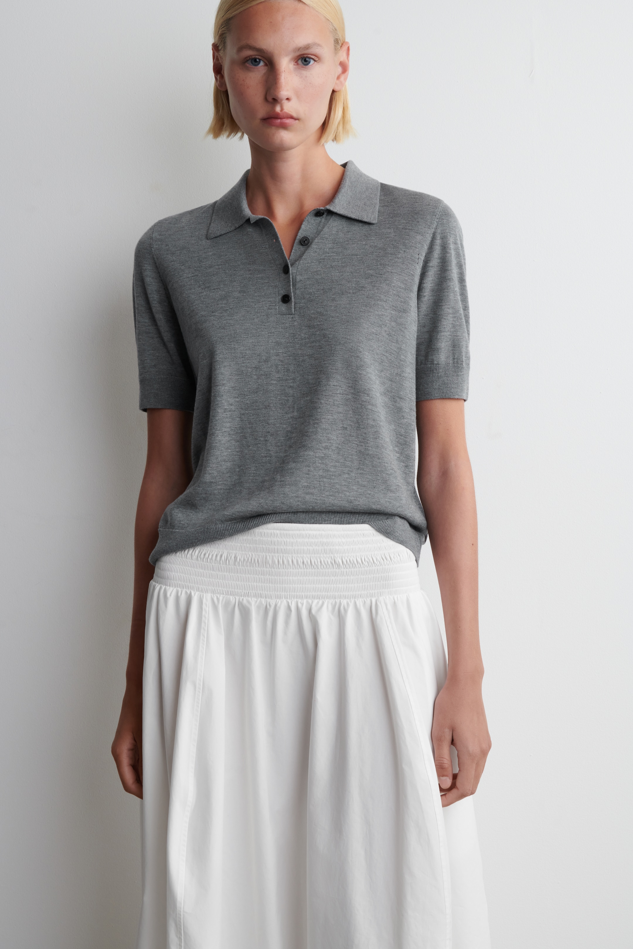 Agrandir l'image: JUPE MIDI À PANNEAUX SMOCKÉS - BLANC - FEMME | H&M FR 2