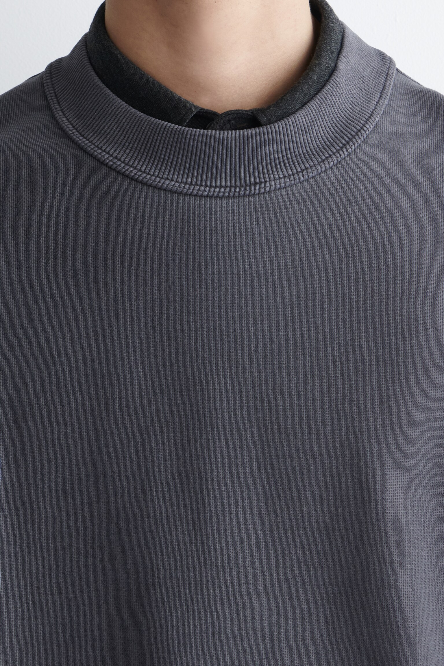 SWEAT DÉCONTRACTÉ EN COTON DÉLAVÉ - BLEU MARINE DÉLAVÉ/BORDEAUX DÉLAVÉ/NOIR DÉLAVÉ/ROSE - 6