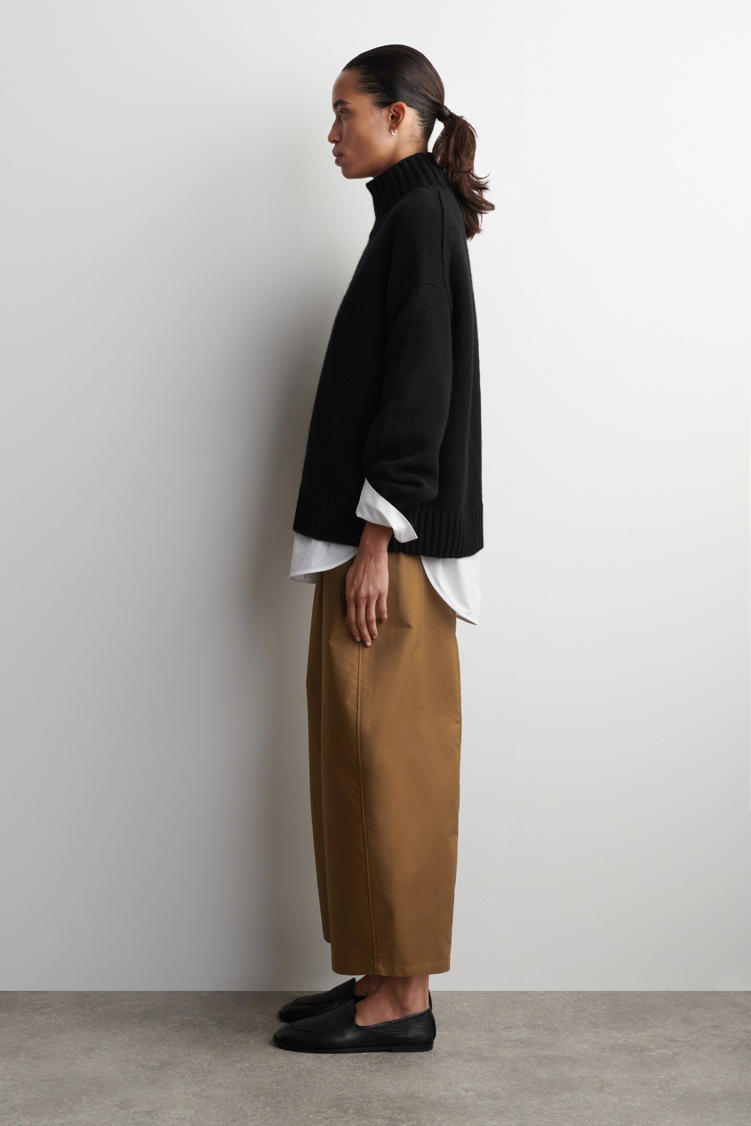 PANTALONI BARREL CROPPED IN COTONE - MARRONE/BIANCO - 4
