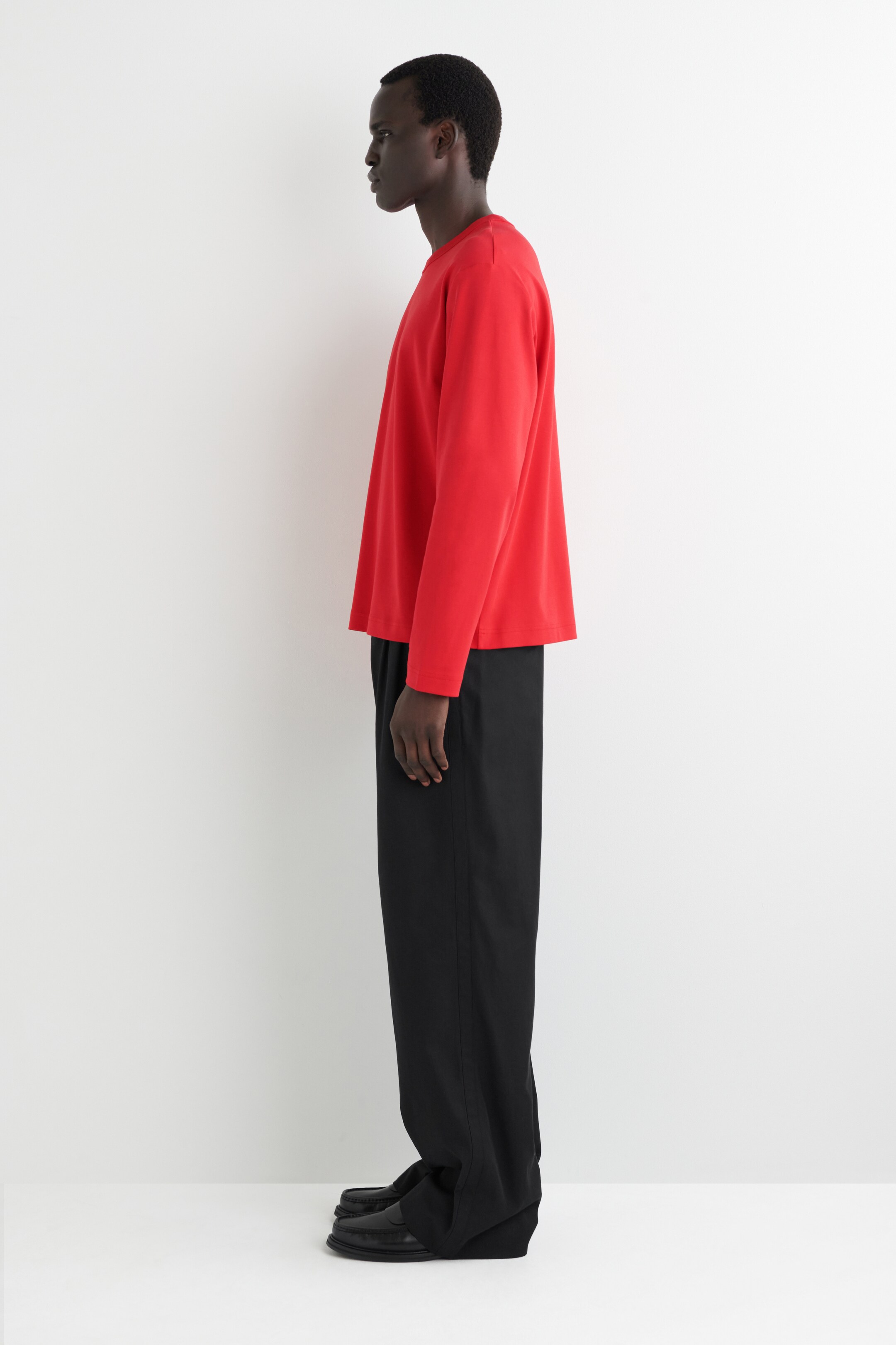 Ingrandisci l'immagine: RELAXED JERSEY INTERLOCK LONG-SLEEVED T-SHIRT - RED - UOMO | H&M CH 5