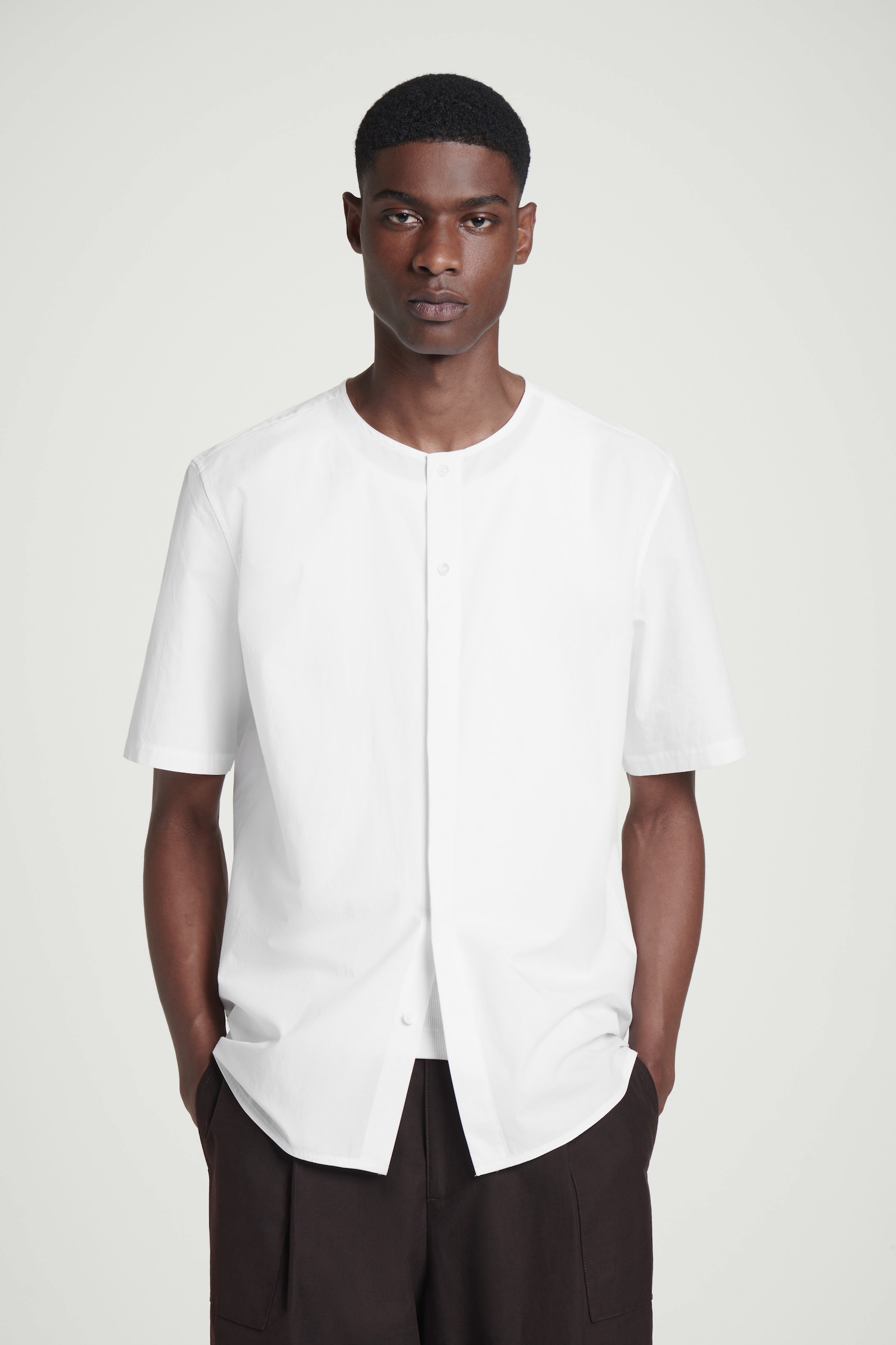 COLLARLESS PIMA COTTON SHIRT - WHITE/NAVY