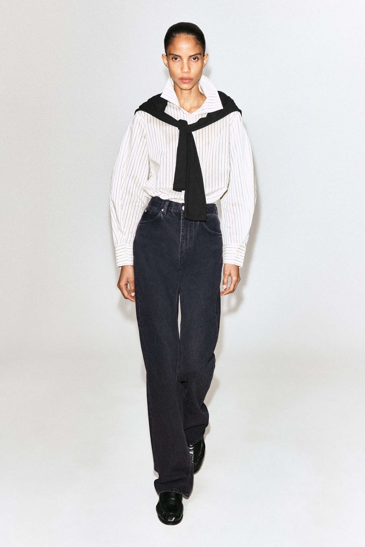 STRIPED COTTON-SILK HIGH-COLLAR SHIRT — IVORY / BROWN / STRIPED