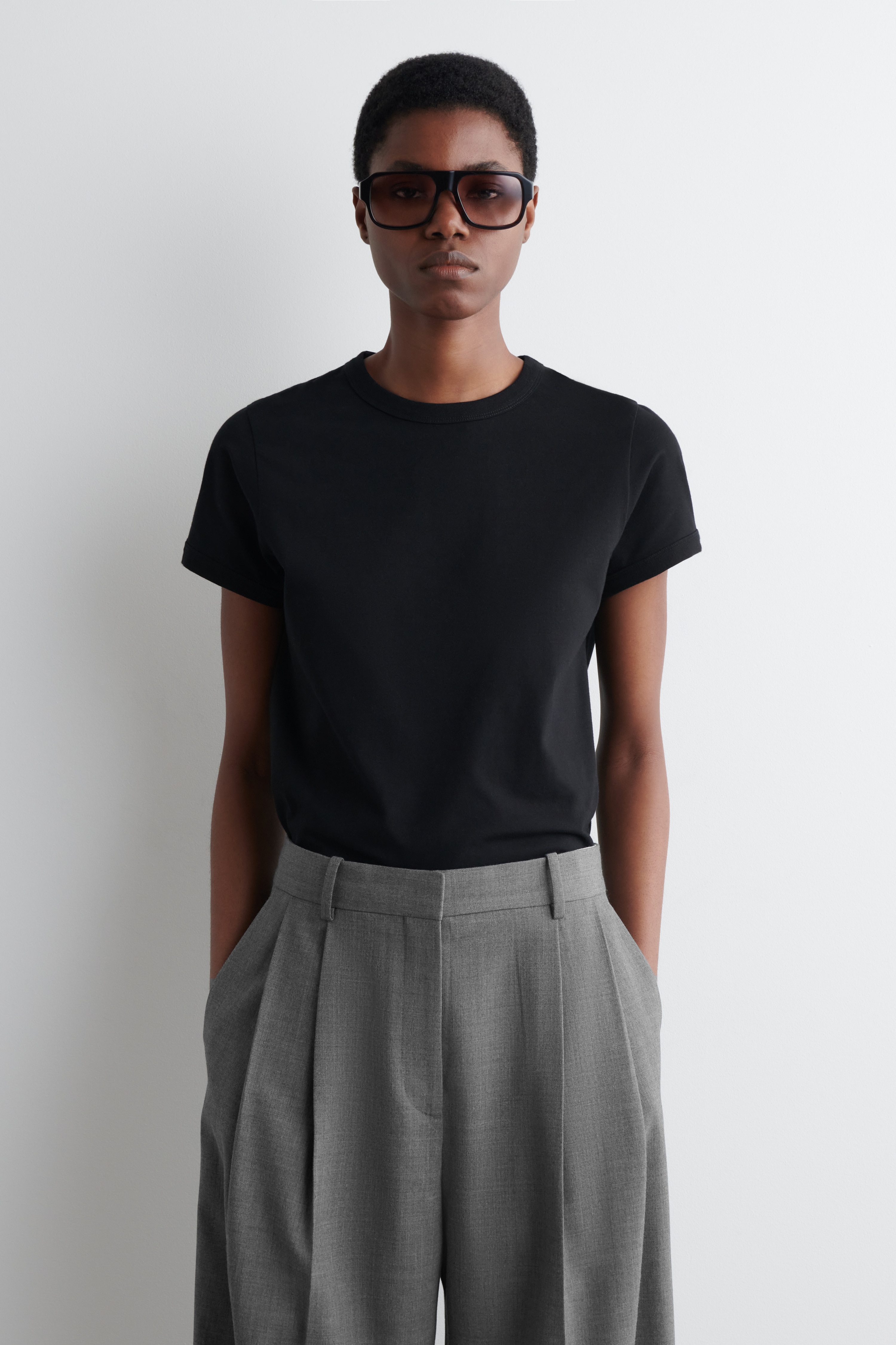 SHRUNKEN RINGER T-SHIRT - BLACK/NAVY / WHITE/WHITE / BROWN/WHITE / STRIPED/BURGUNDY / CREAM