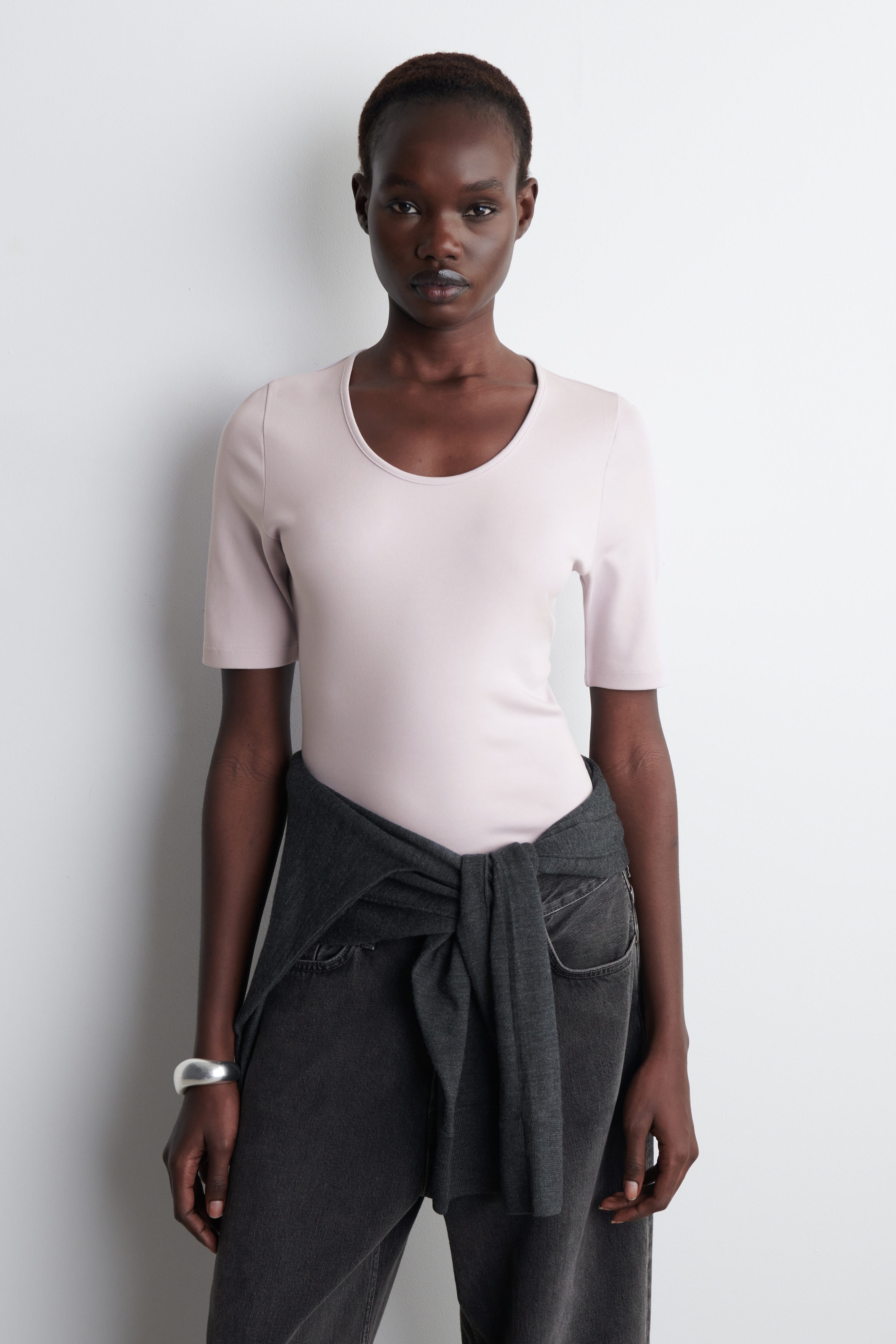 SLIM SCOOP-NECK COTTON T-SHIRT
