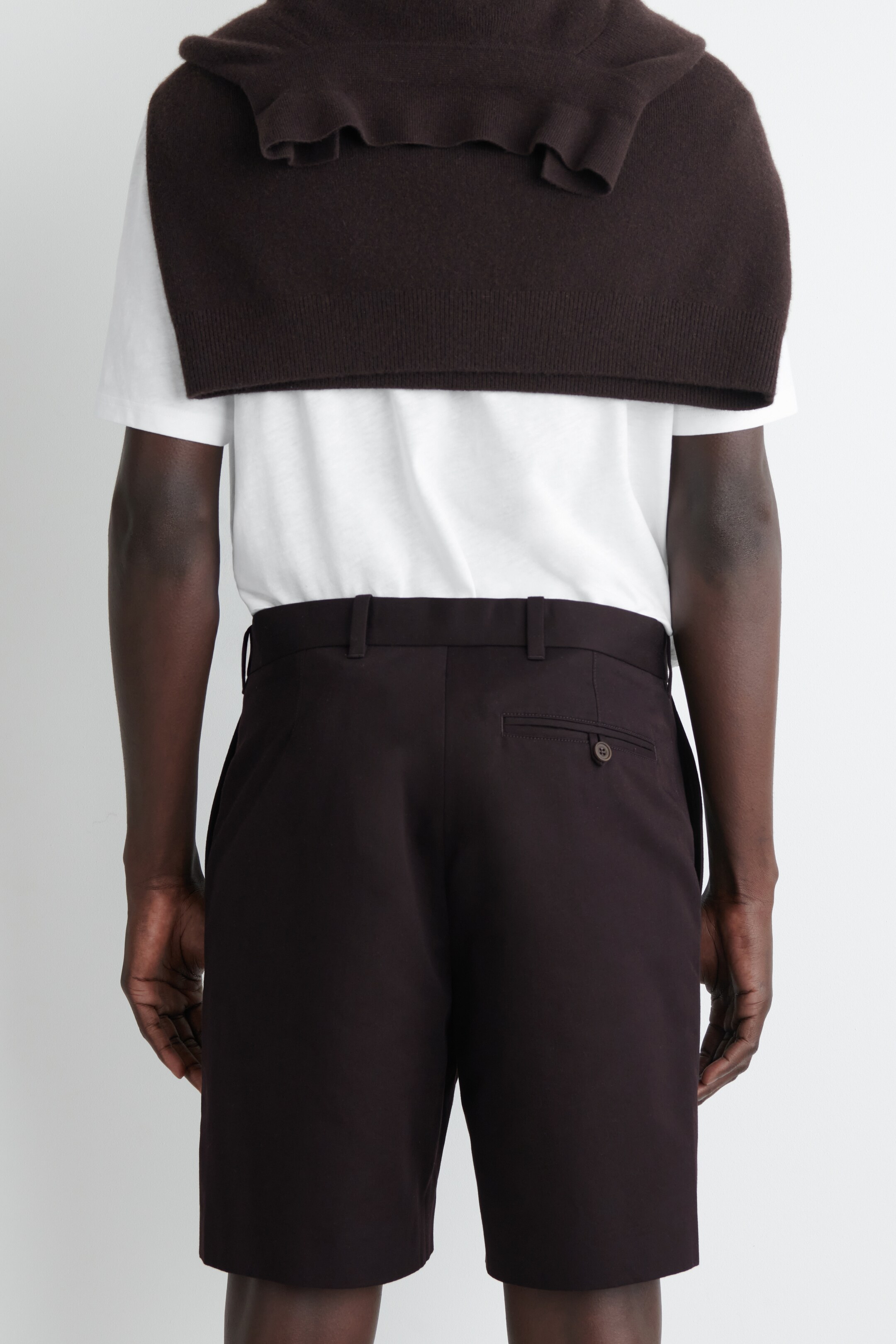 Grotere afbeelding bekijken: Katoenen chino short - DONKERBRUIN - HEREN | H&M BE 4