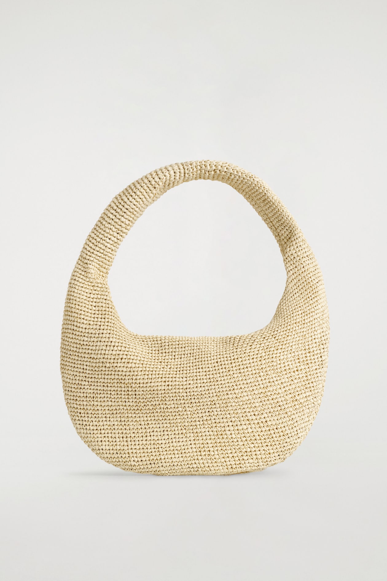 CURVED SHOULDER BAG - STRAW — BEIGE