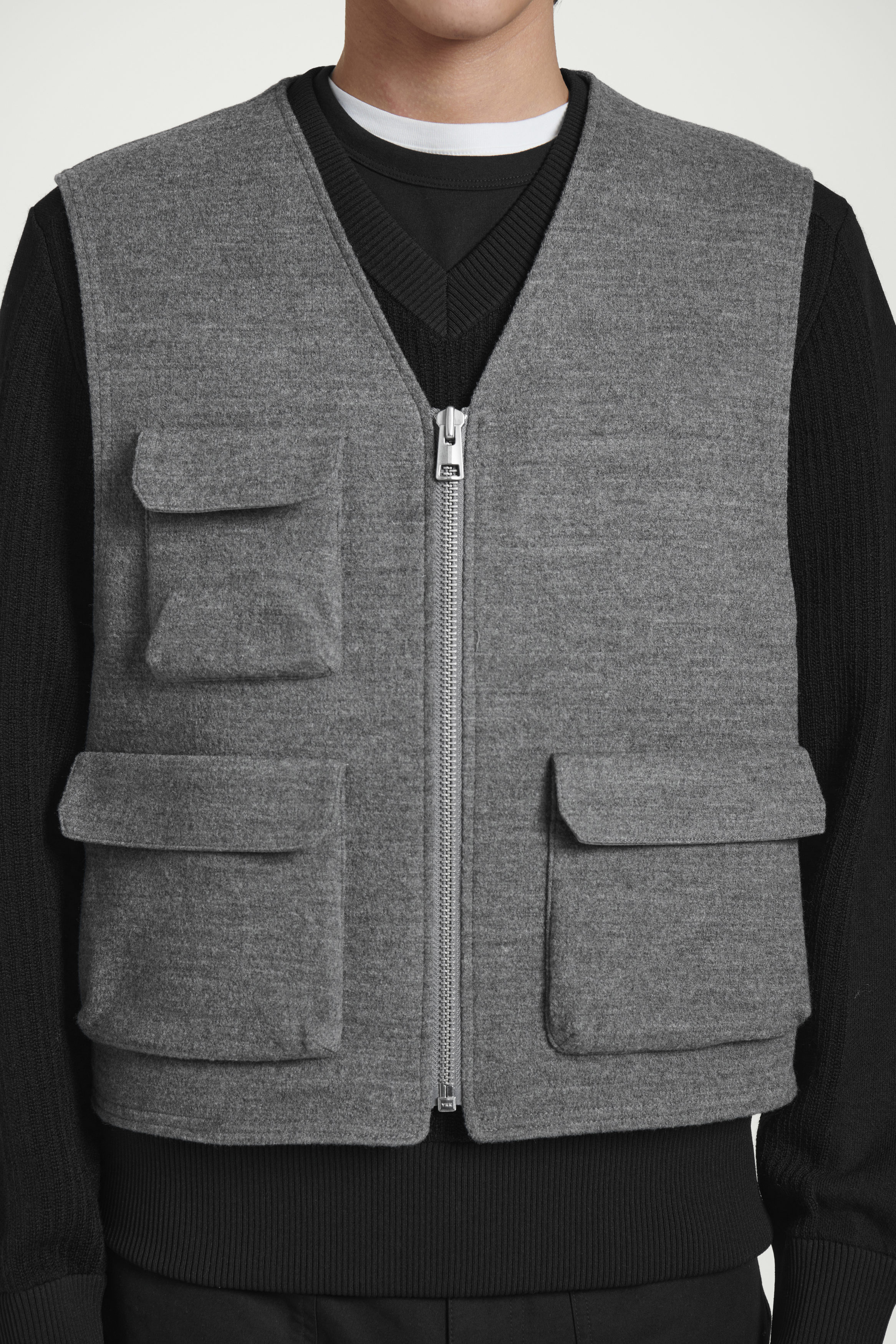 WOOL-BLEND UTILITY GILET - GREY | COS
