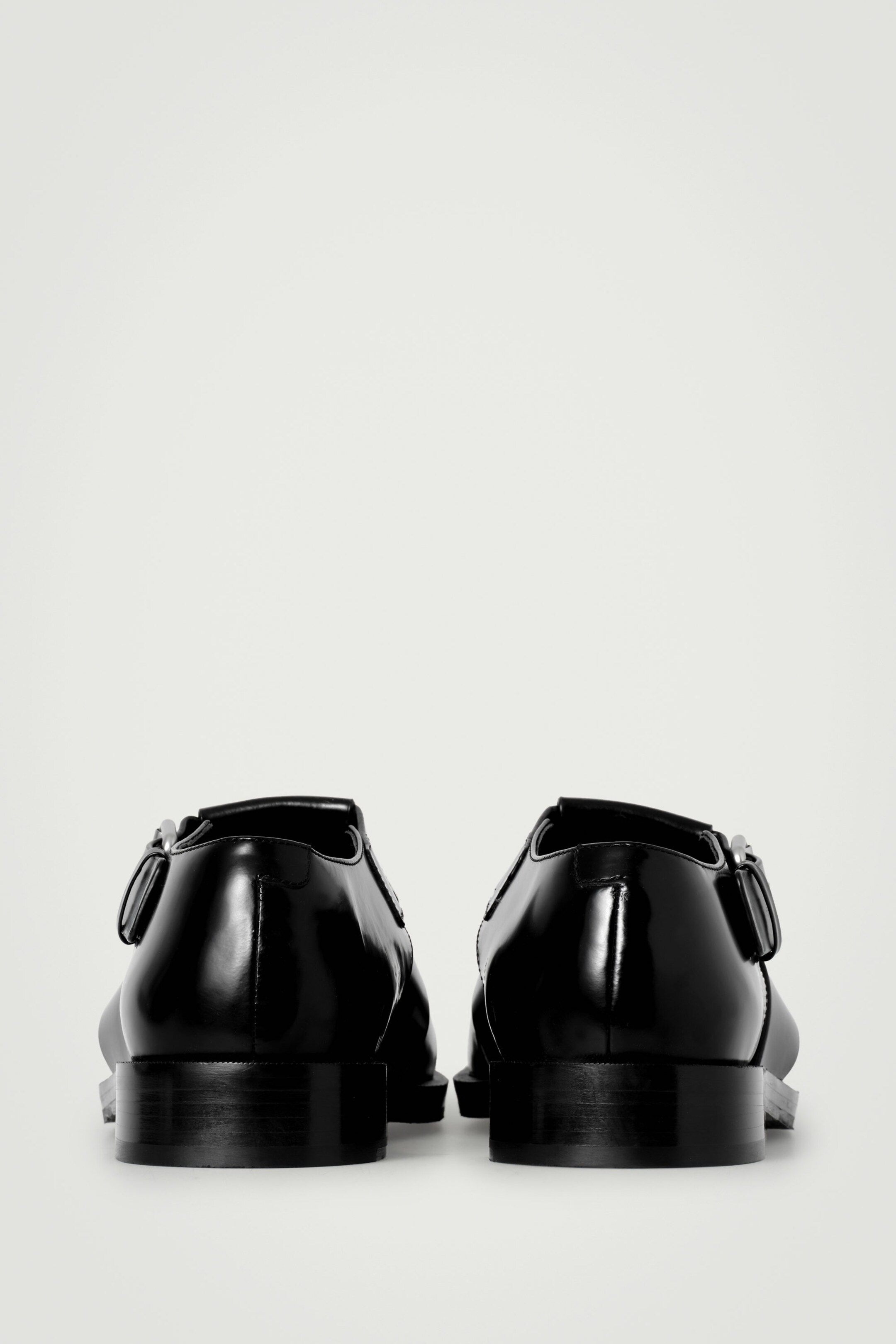 StillMedia/DescriptiveDetail