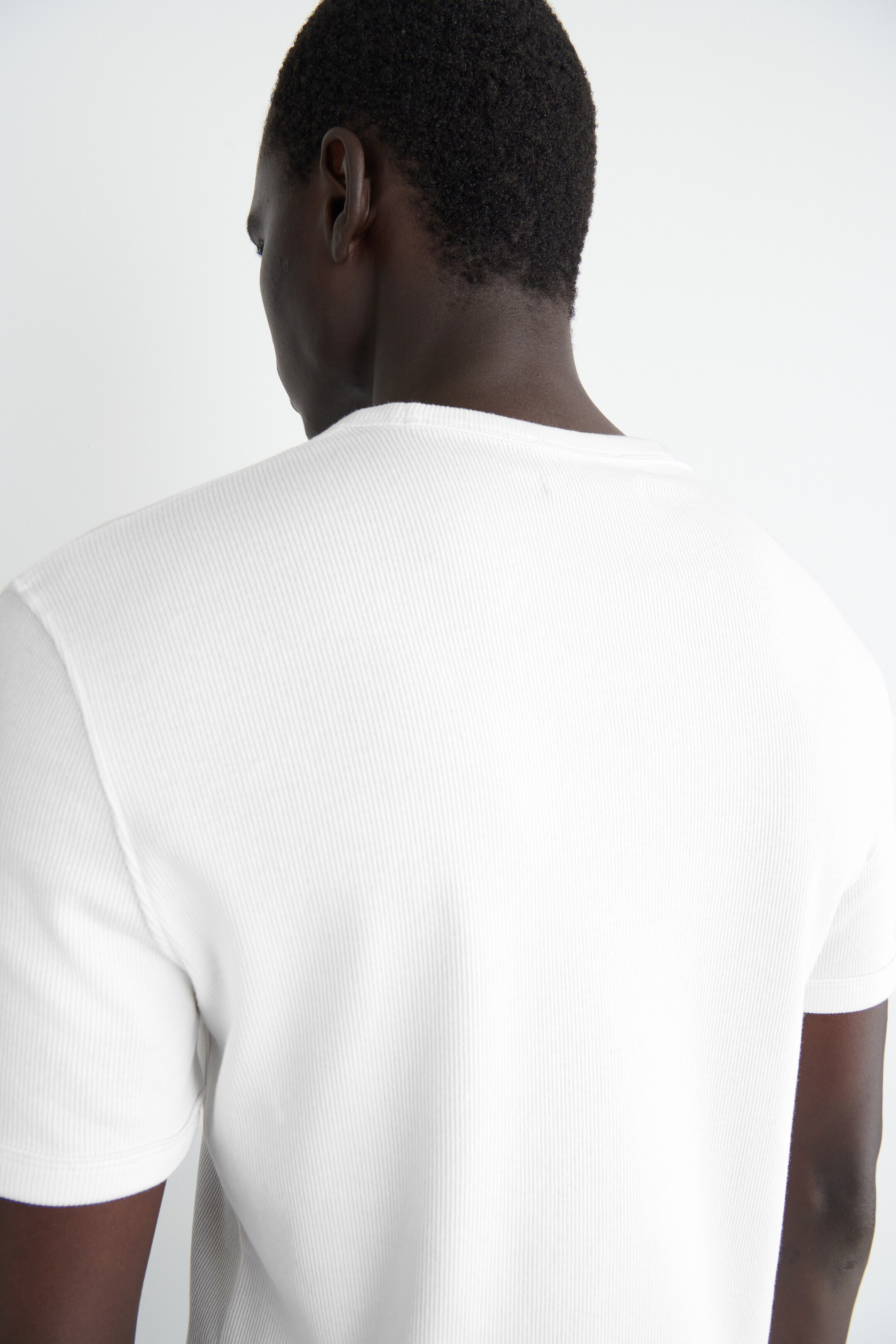 View larger image: SLIM RIBBED COTTON T-SHIRT - WHITE - Men | H&M GB 5
