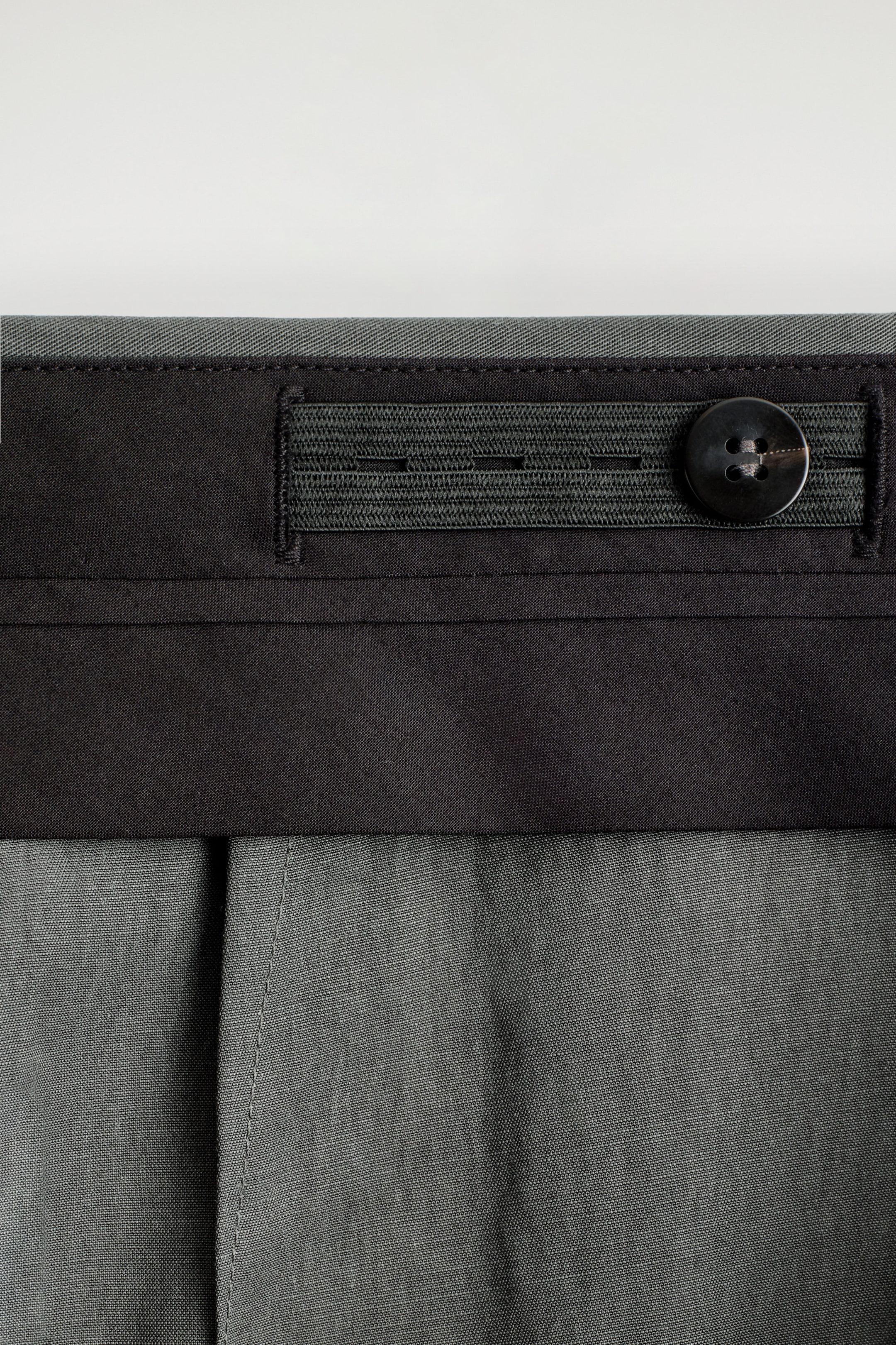 StillMedia/DescriptiveDetail