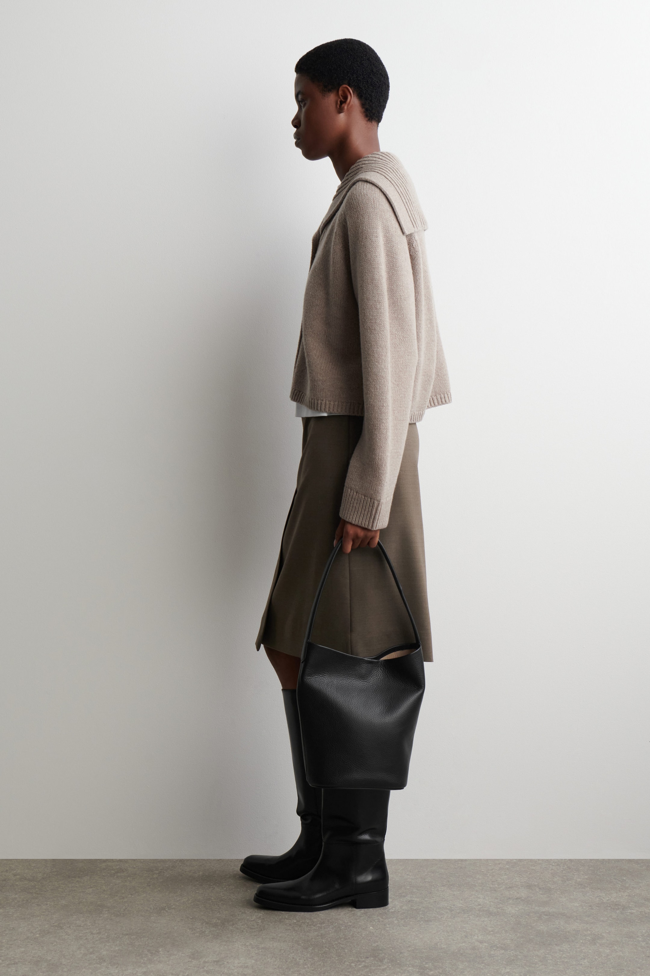 SAILOR-COLLAR WOOL CARDIGAN