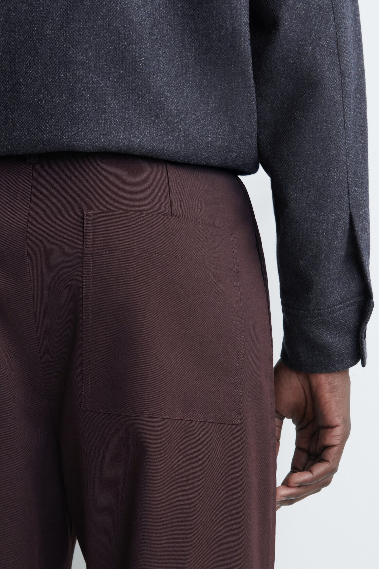 PANTALONI SCURTAȚI DIN BUMBAC CU CROIALĂ DREAPTĂ - BROWN - 5