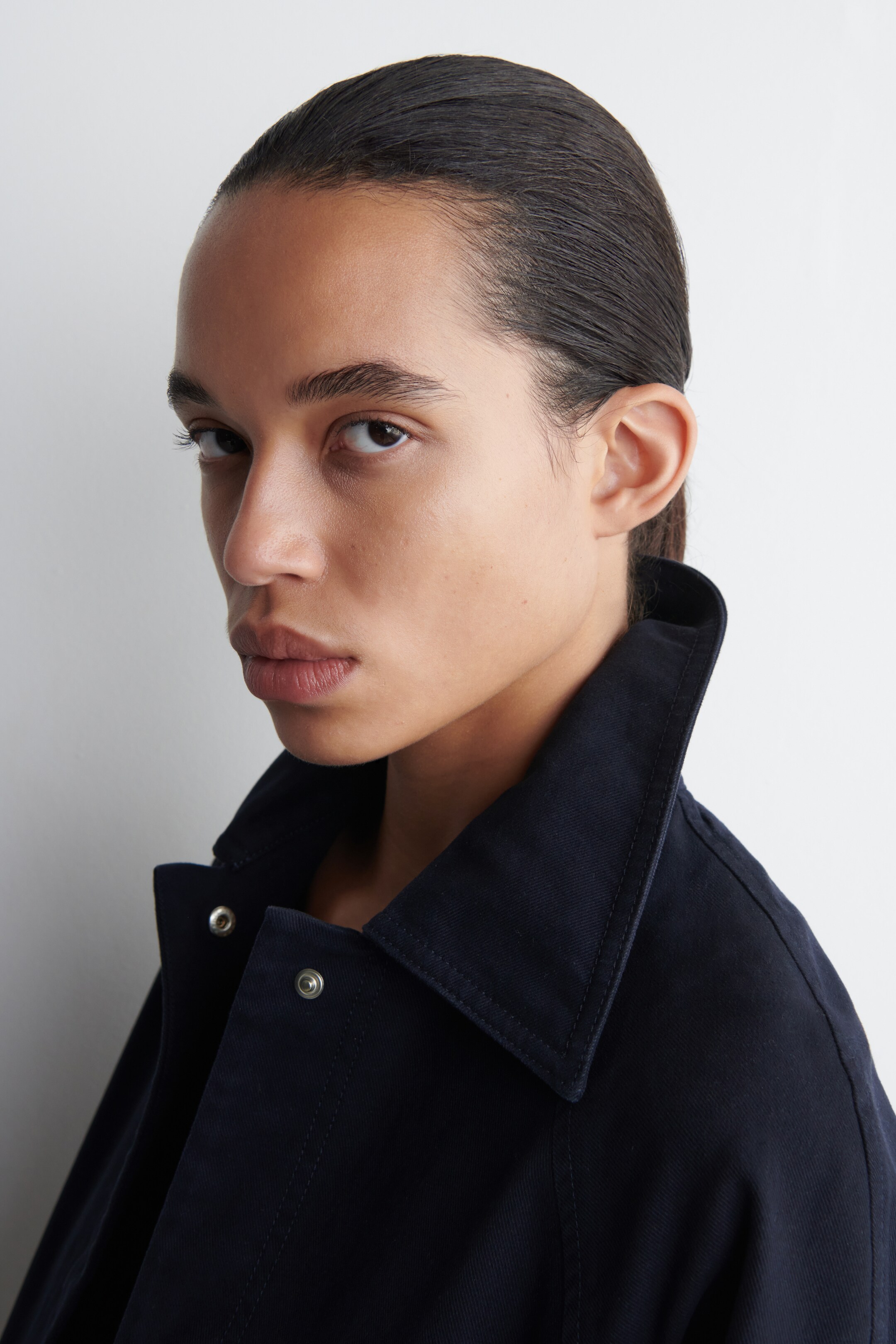 Преглед на по-голямо изображение: COTTON UTILITY JACKET - ТЪМНОСИН - ЖЕНИ | H&M BG 4