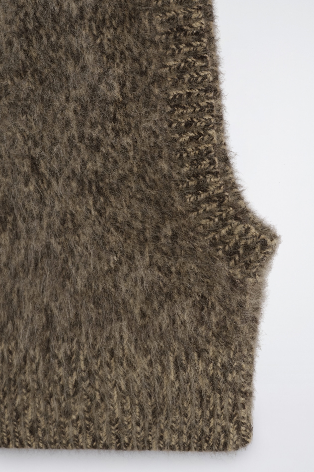 BRUSHED PURE CASHMERE BALACLAVA — MOCHA MÉLANGE