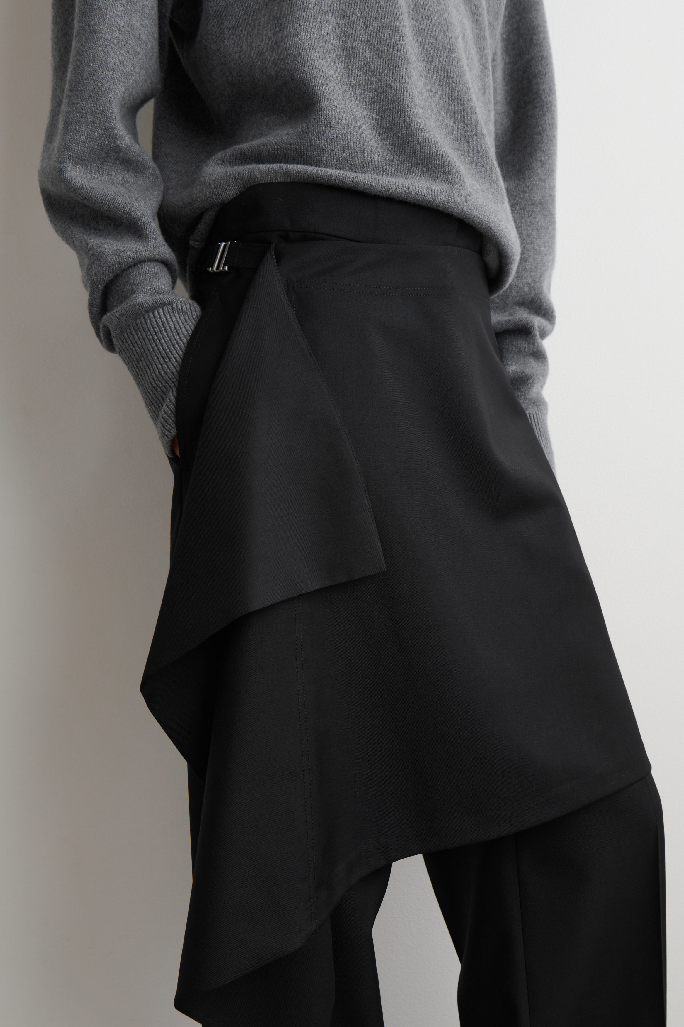 WOOL SKIRT PANTS - BLACK | COS US