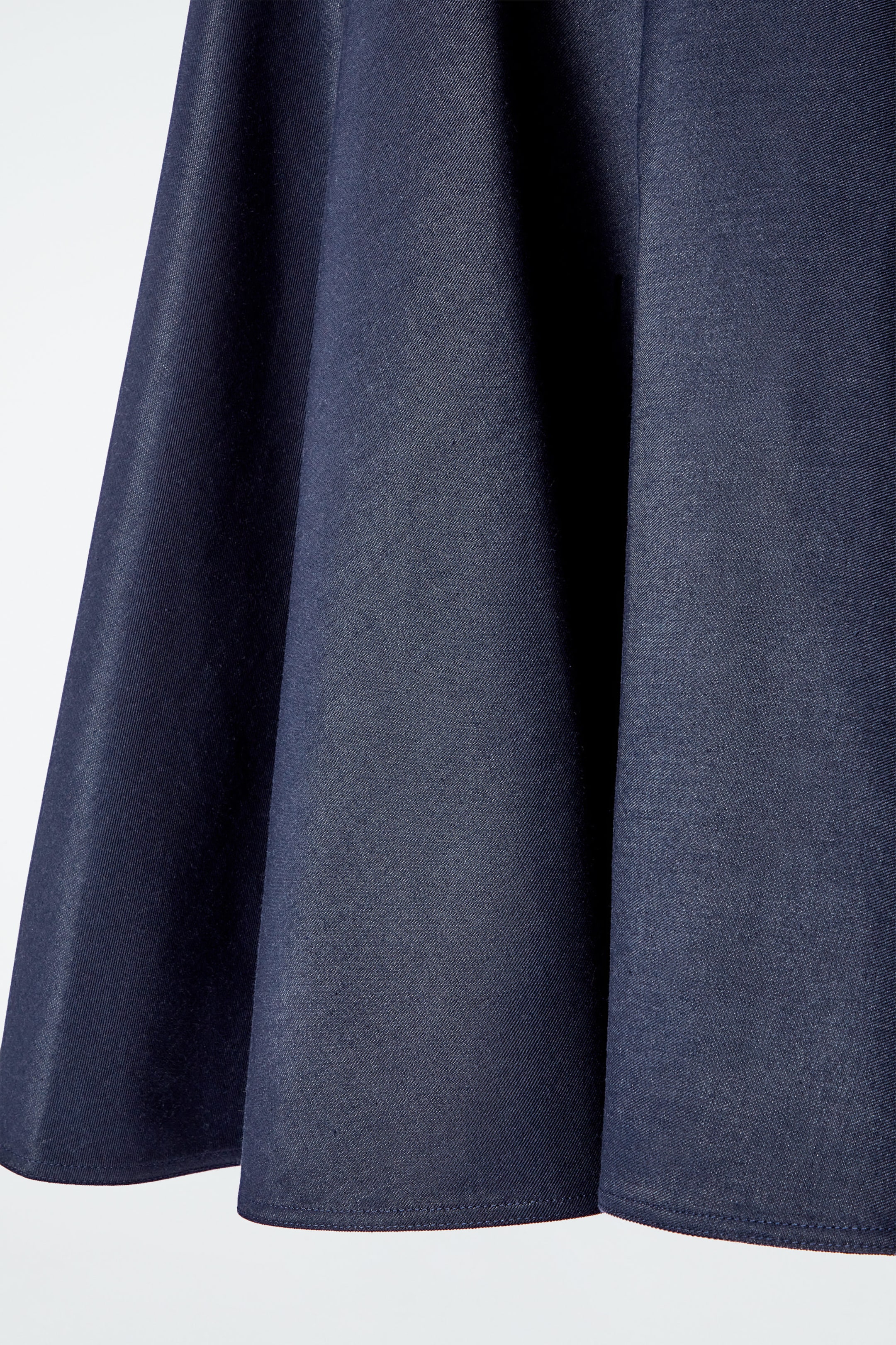 WET-LOOK DENIM SKIRT