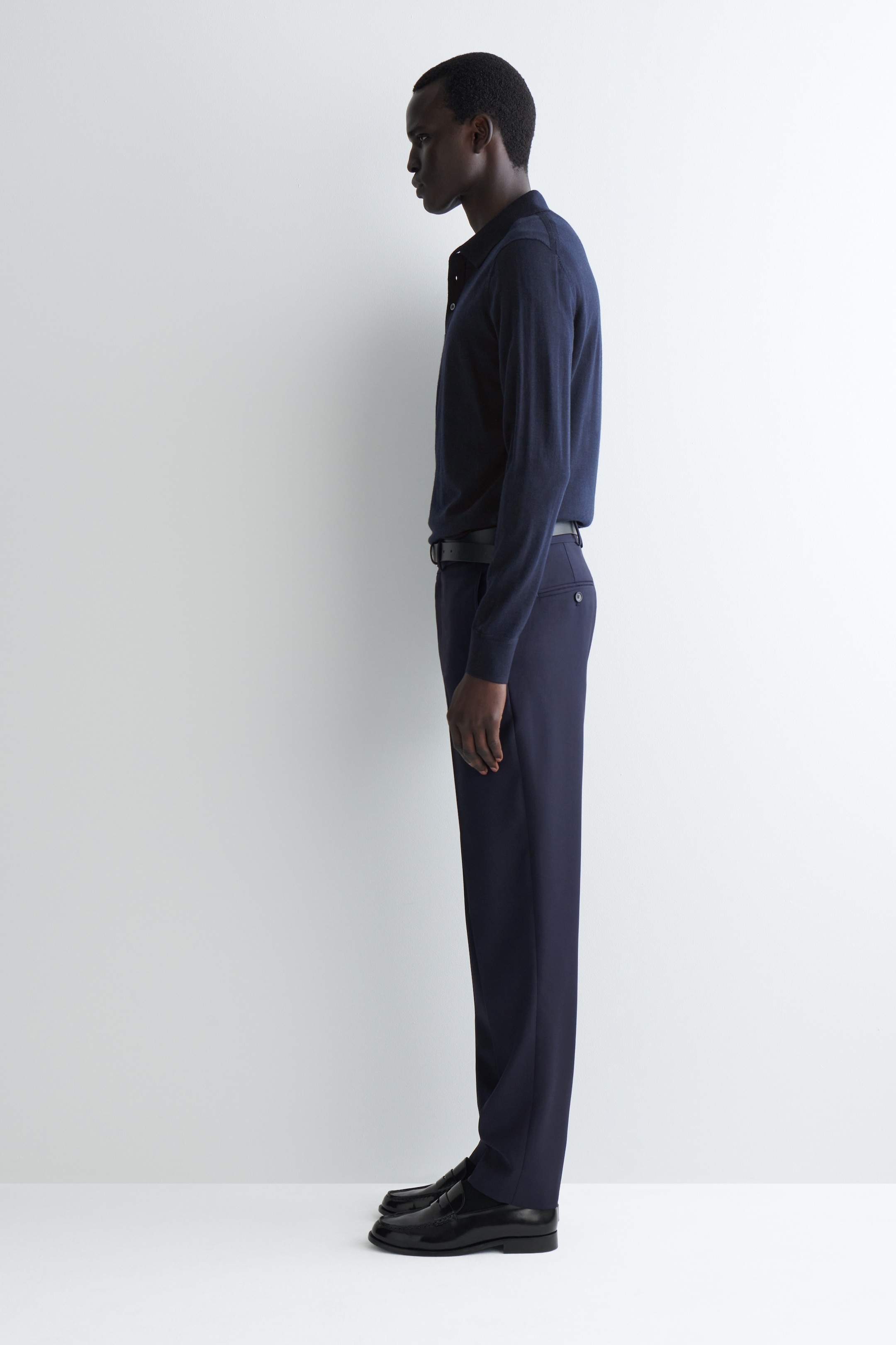 View larger image: TAILORED STRAIGHT-LEG WOOL TROUSERS - NAVY - Men | H&M GB 3
