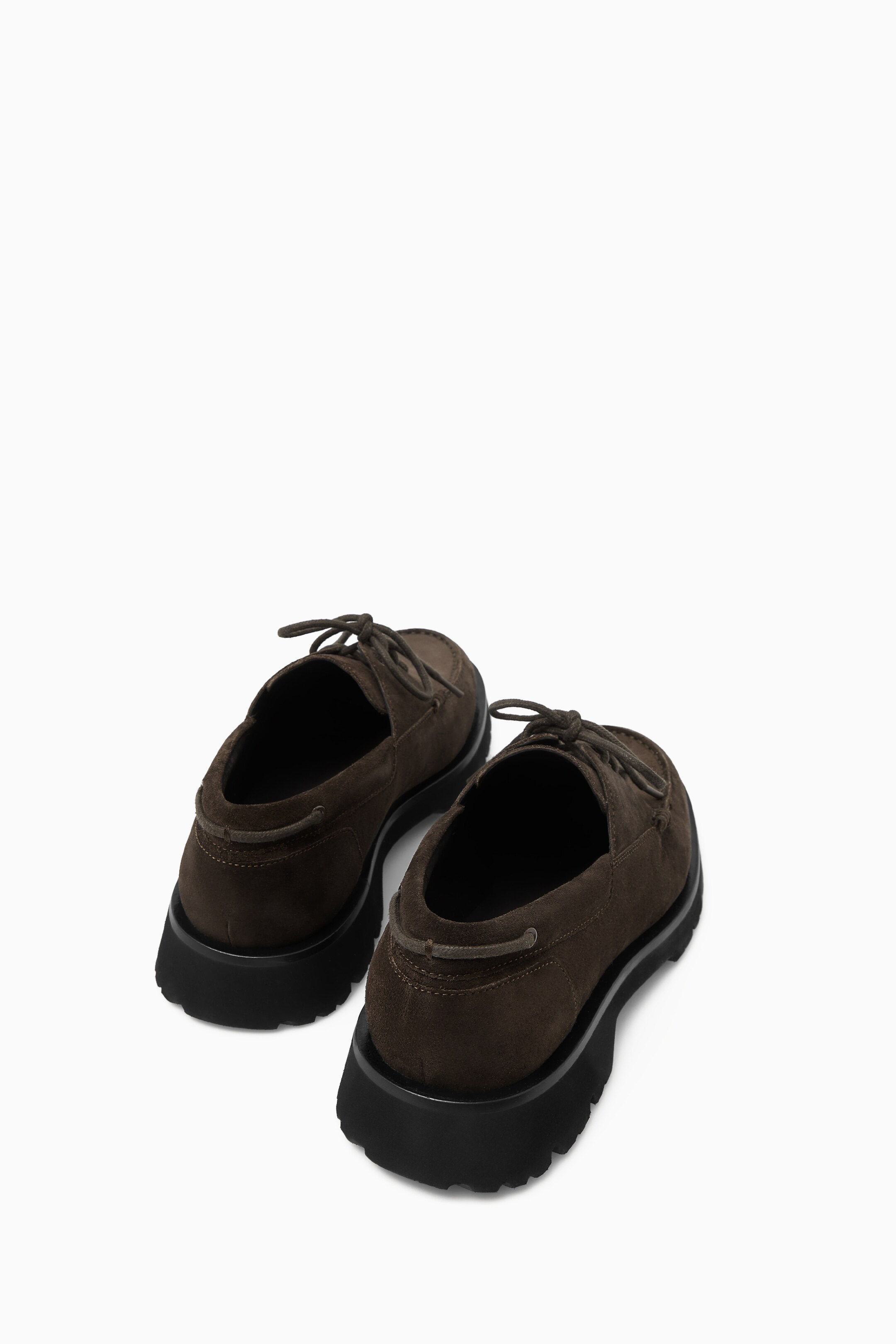 Visa större bild: CHUNKY SEGLARSKOR - BRUN - HERR | H&M FI 4
