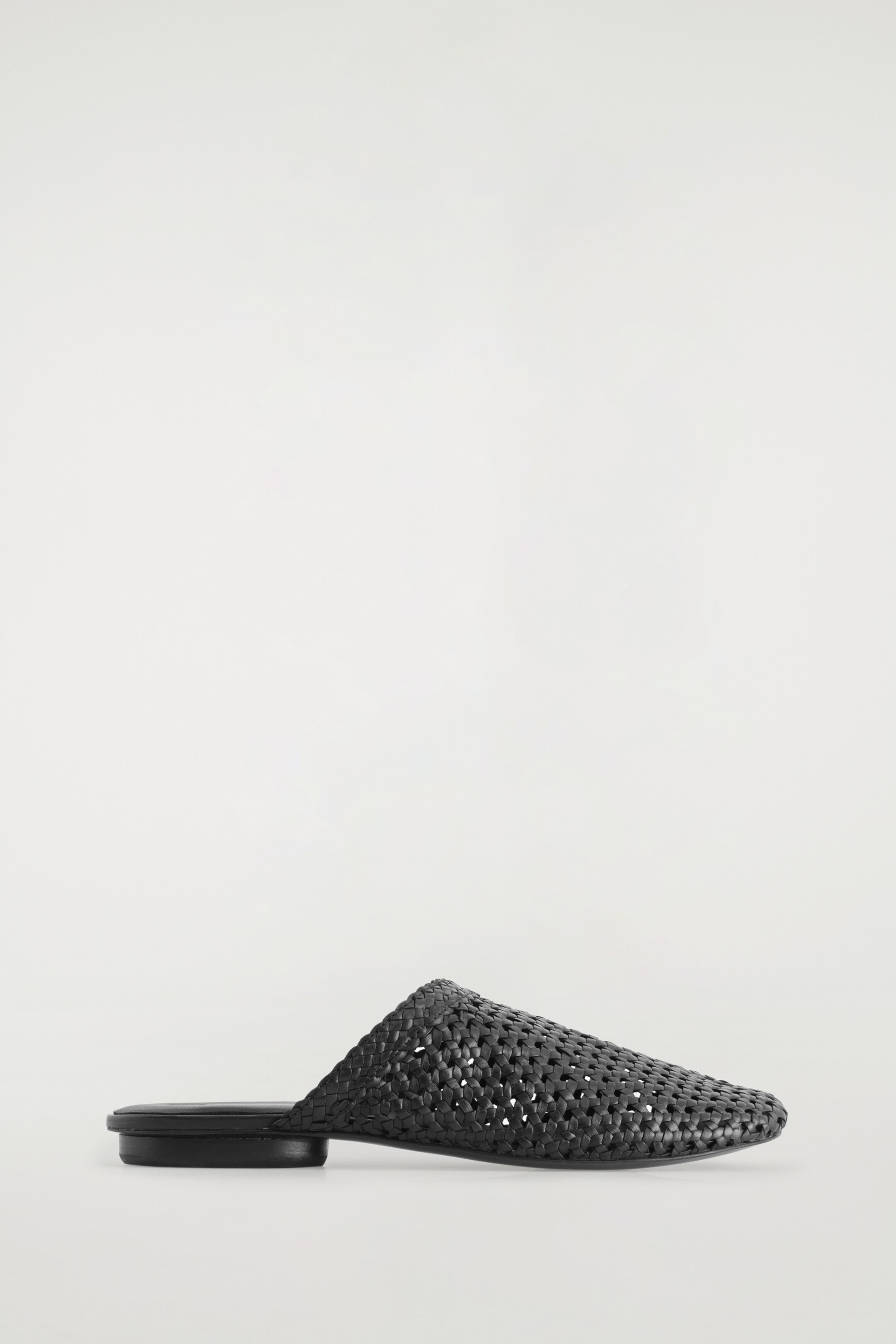 Agrandir l'image: MULES EN CUIR TRESSÉ - NOIR - FEMME | H&M CH 4